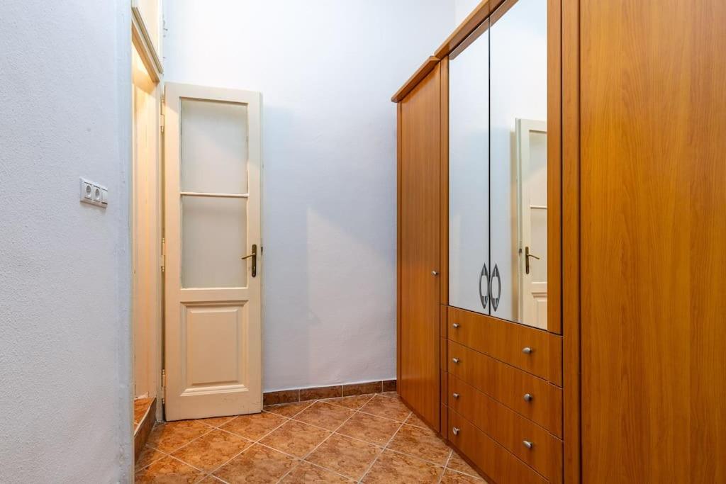 Maximilian Home Budapest view 4