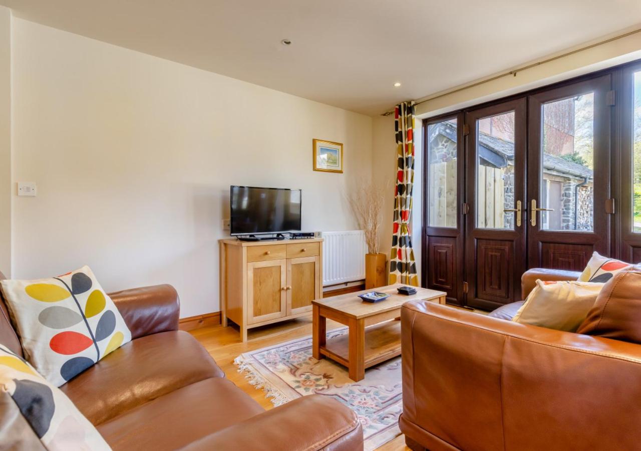 4 Bed in Caersws oc-waa321 view 4