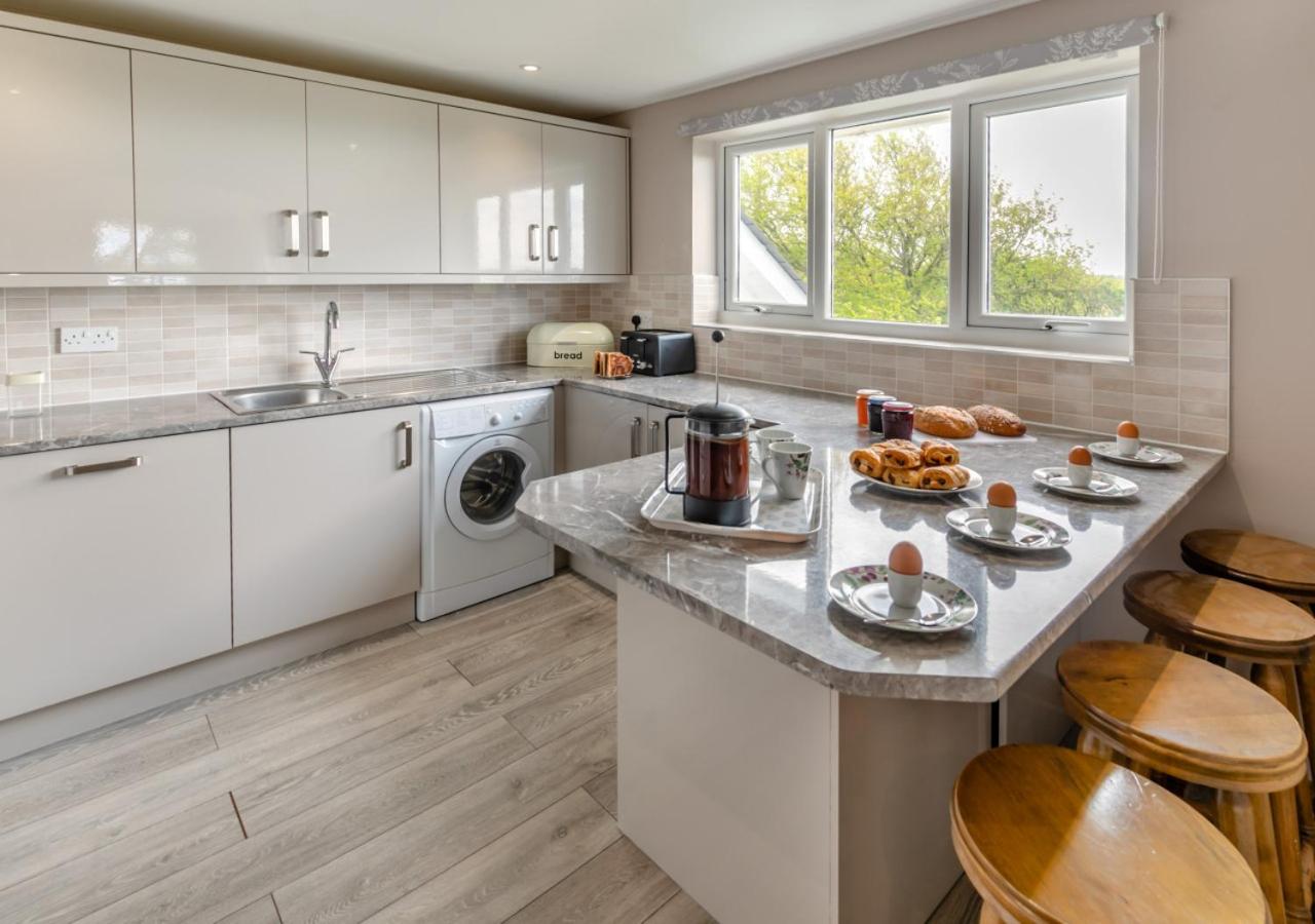 2 Bed in Padstow oc-p00486