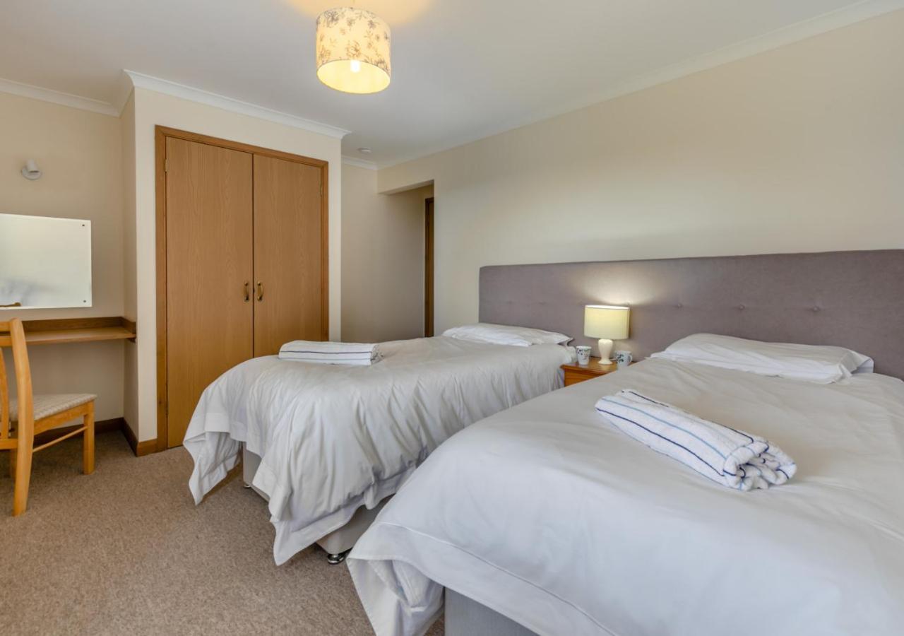 2 Bed in Padstow oc-p00486