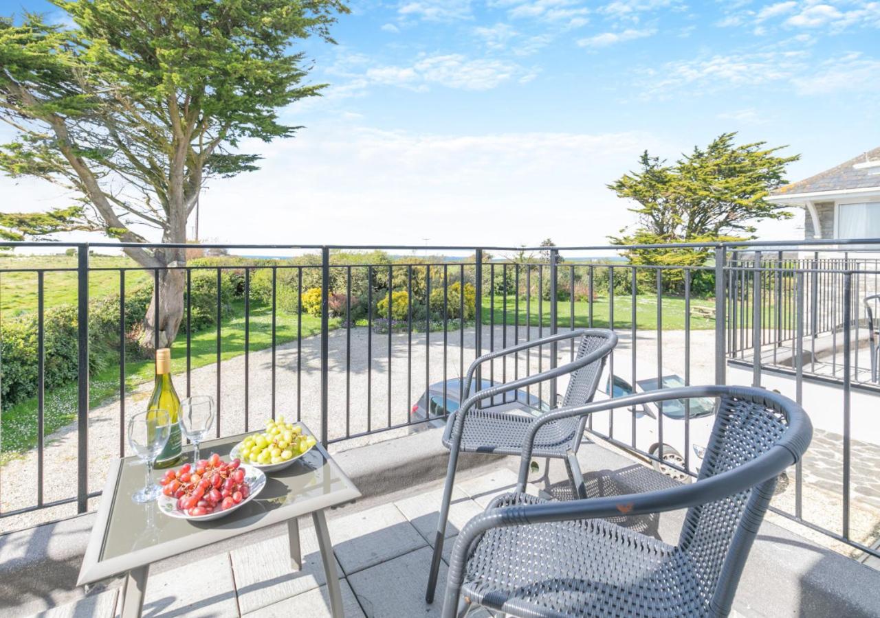 2 Bed in Padstow oc-p00486