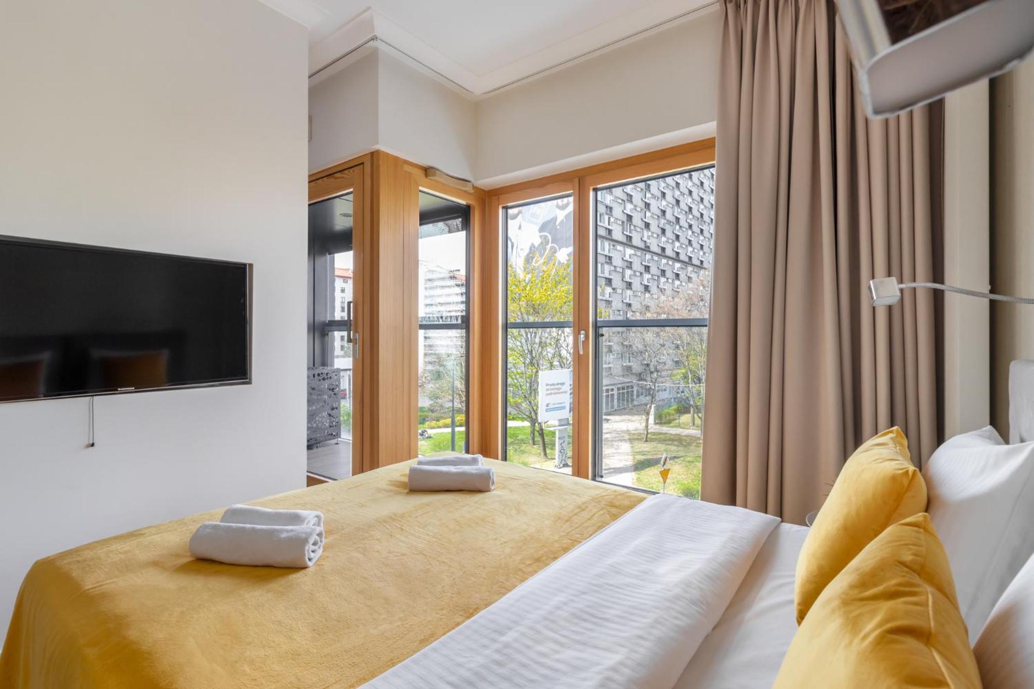 Golden Luxe Residence - Mennica Residence - Business & City Center