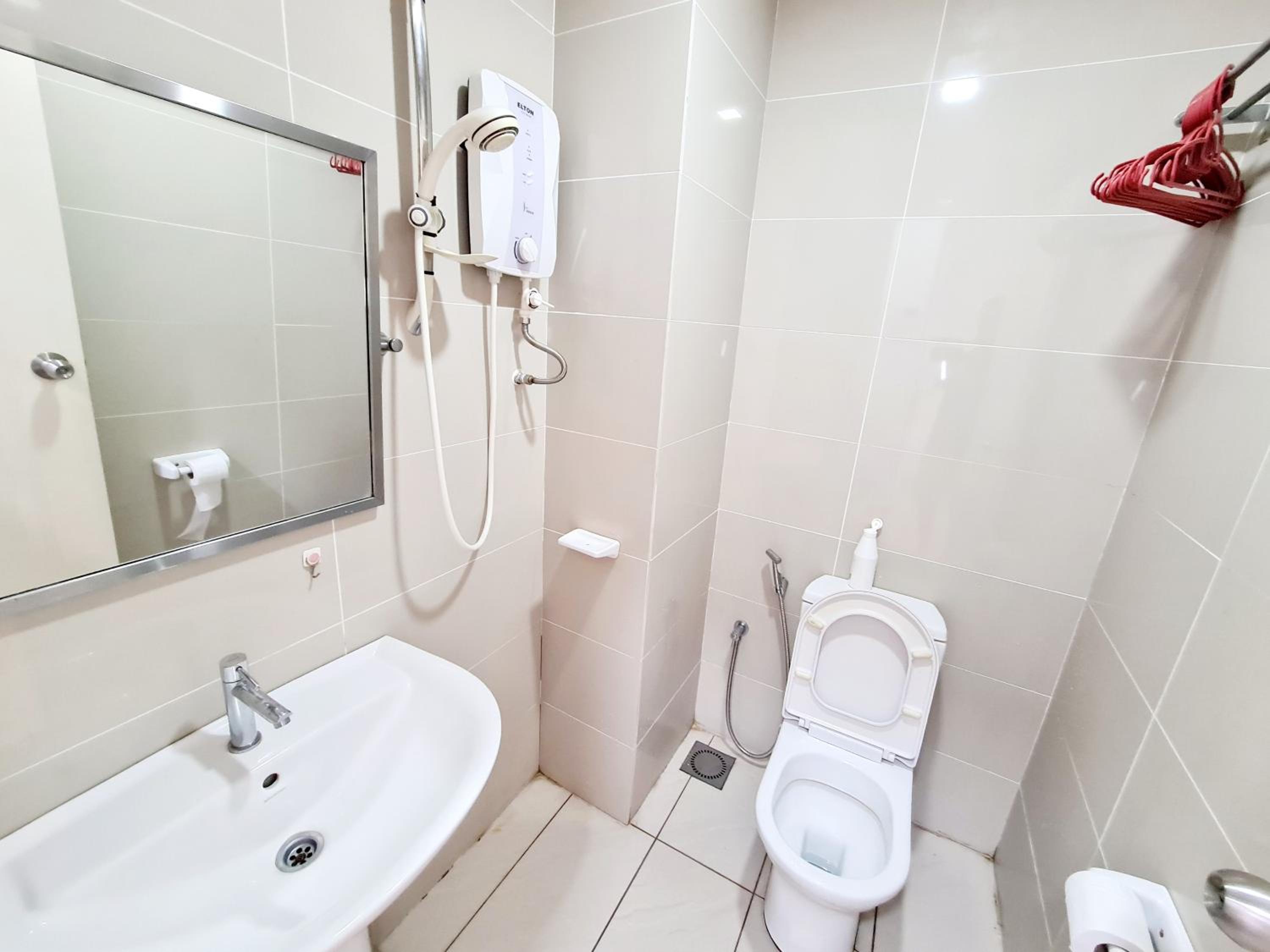 Garden Duplex Studio 7 Guest Old Klang Road Kuala Lumpur Mid Valley Pearl Point Bangsar Bangsar South Bukit Jalil Taman Desa ML