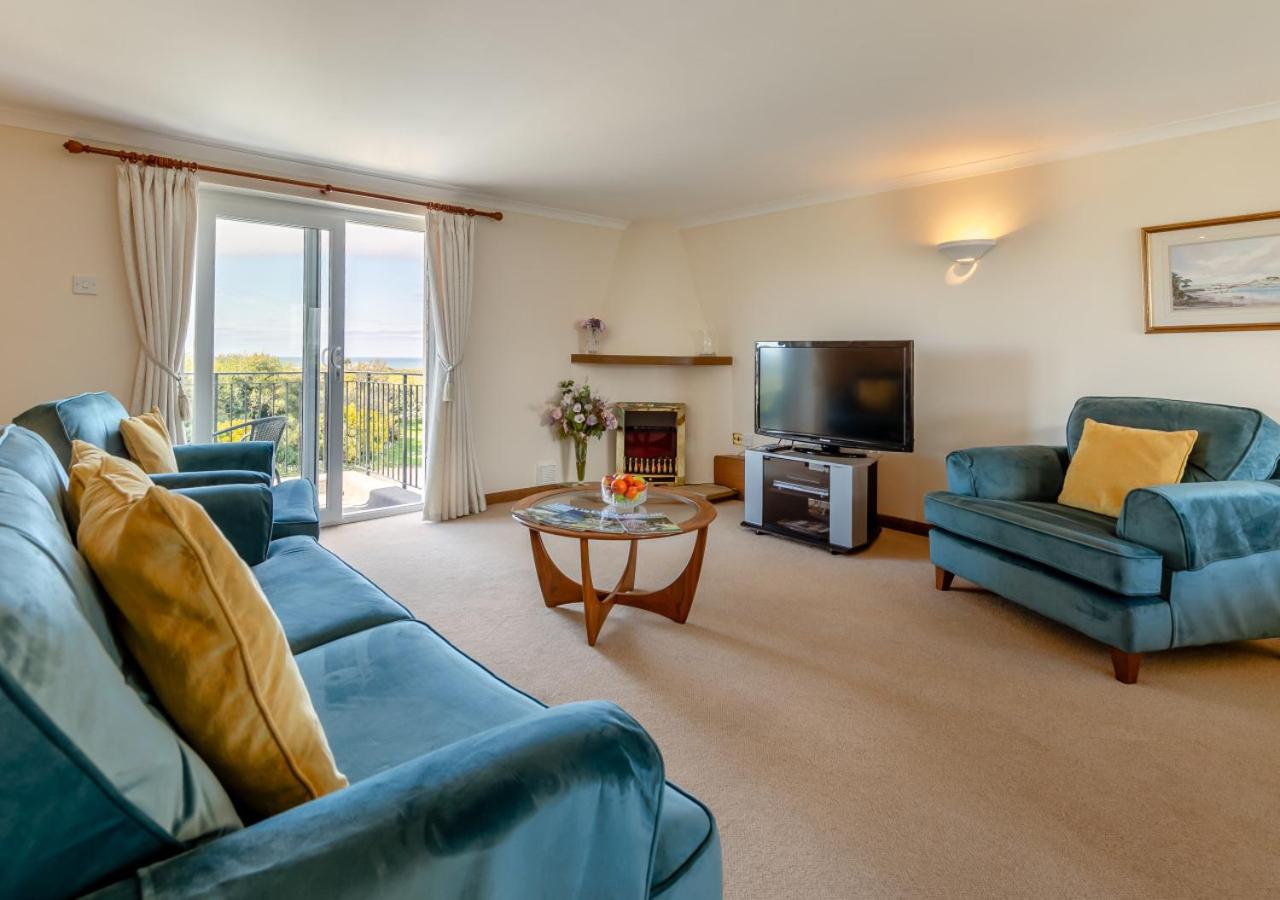 2 Bed in Padstow oc-p00487