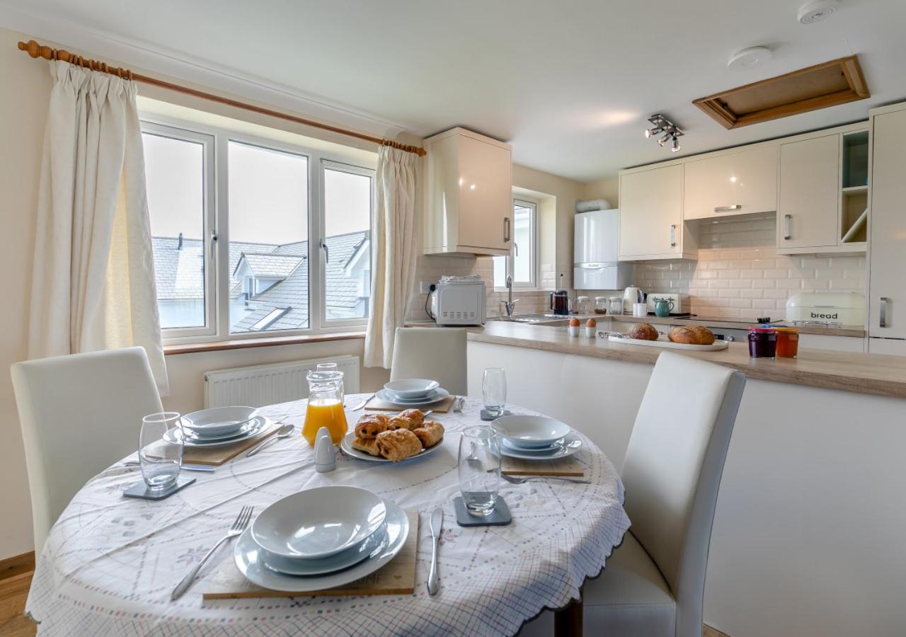 2 Bed in Padstow oc-p00487