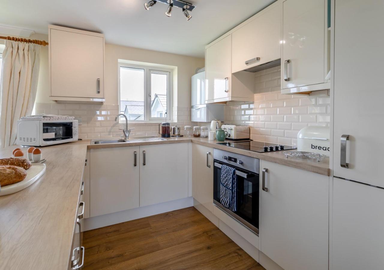 2 Bed in Padstow oc-p00487
