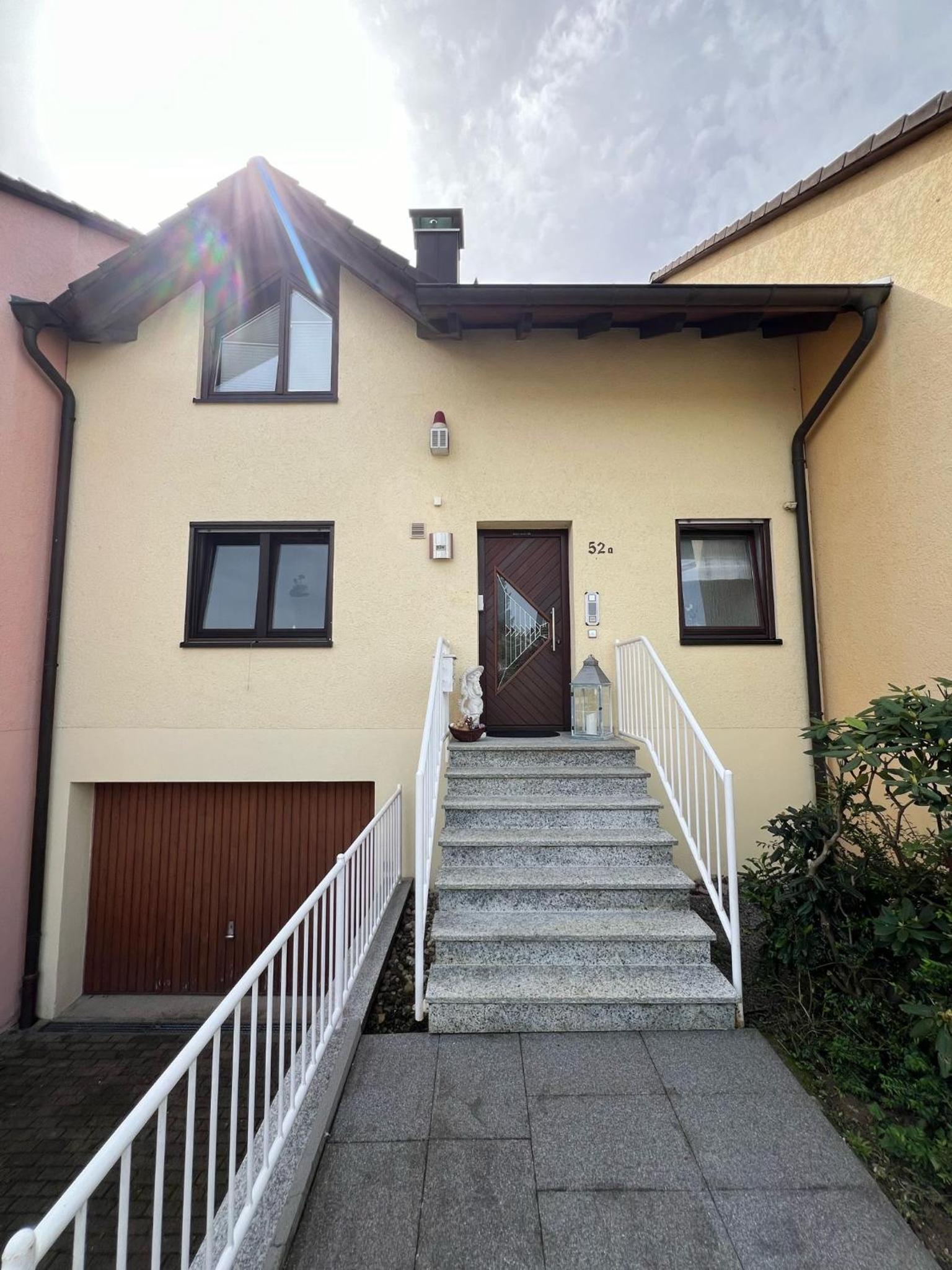 Ferienhaus mit Garten und Spieloase für Kinder
