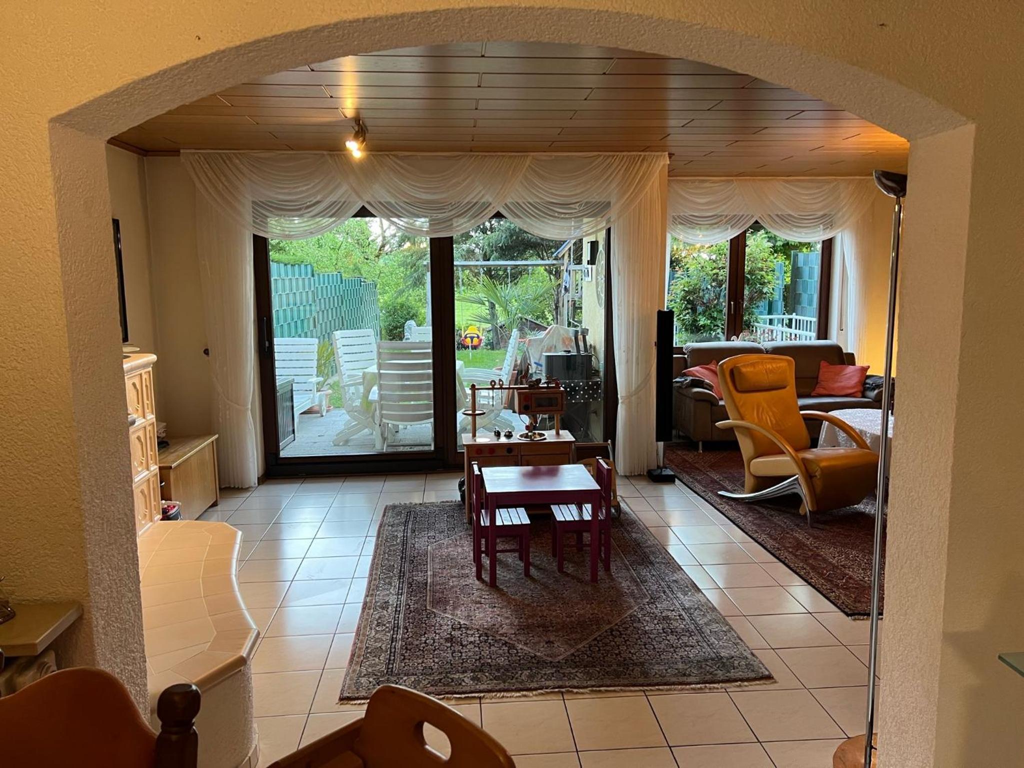 Ferienhaus mit Garten und Spieloase für Kinder