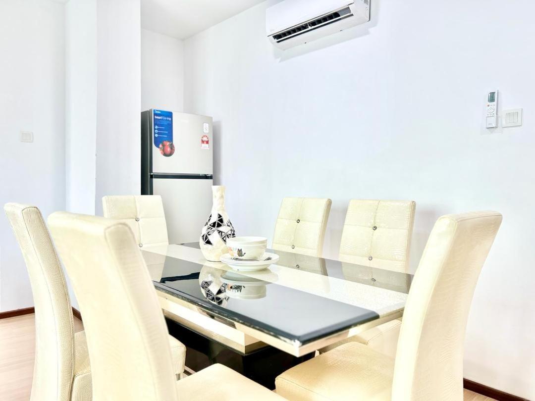 Jeff & Ricky Homestay108 @Satria Residence photo 3
