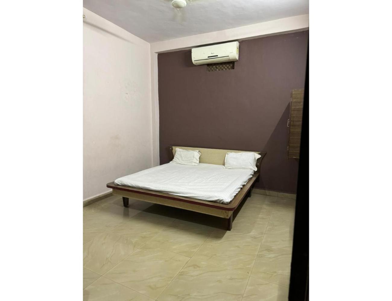 Hotel Heera Palace, Ratlam