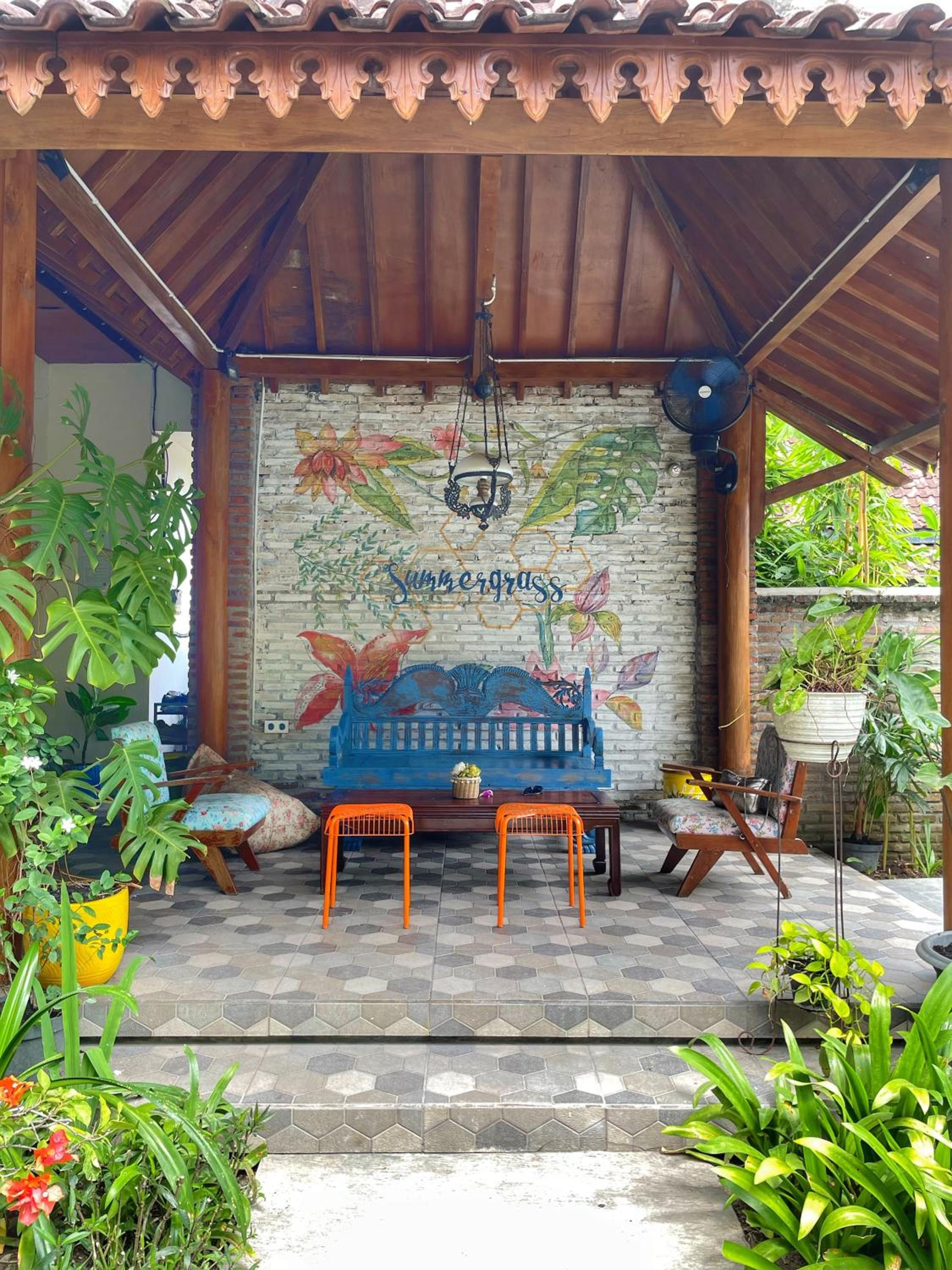 lounge