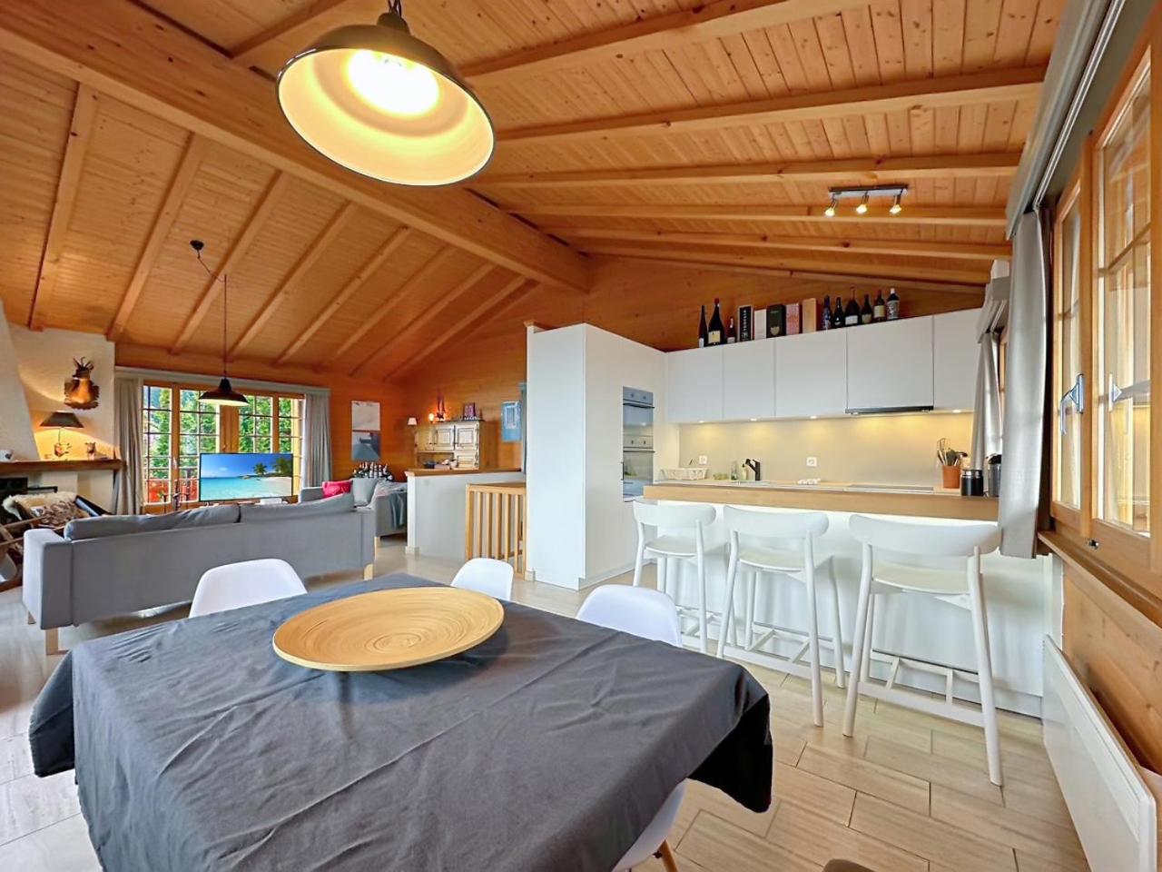 Chalet Jaliver - 4 Valleys - Swiss Alps