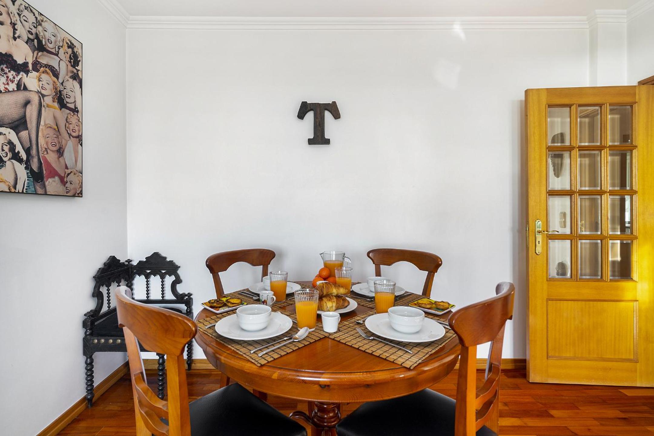 Lisbon Riverview Apartment by Premium Lisbon Stays