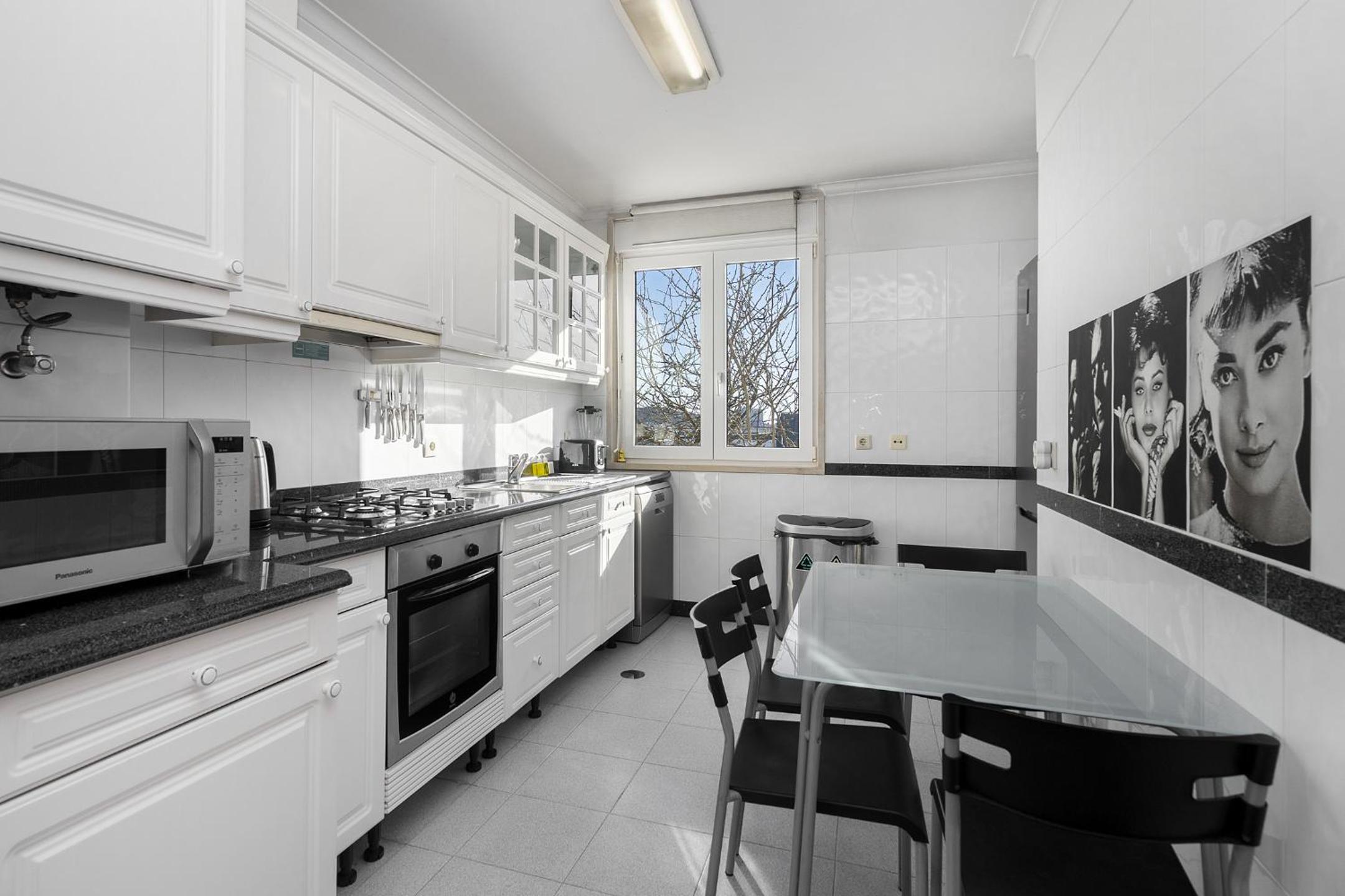 Lisbon Riverview Apartment by Premium Lisbon Stays