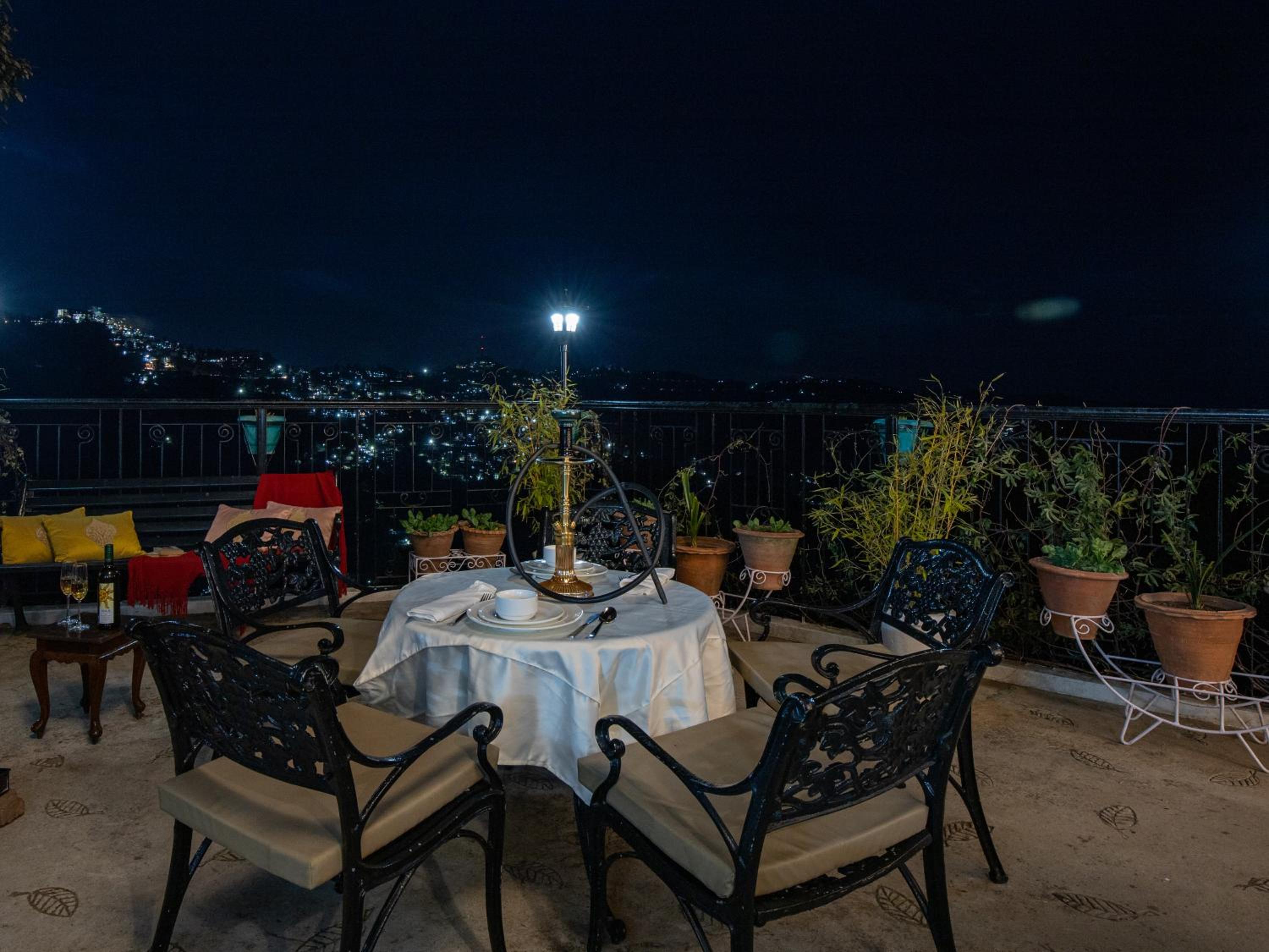 Alaya Stays 5 BHK with Hill View - Meridian Oak view 5
