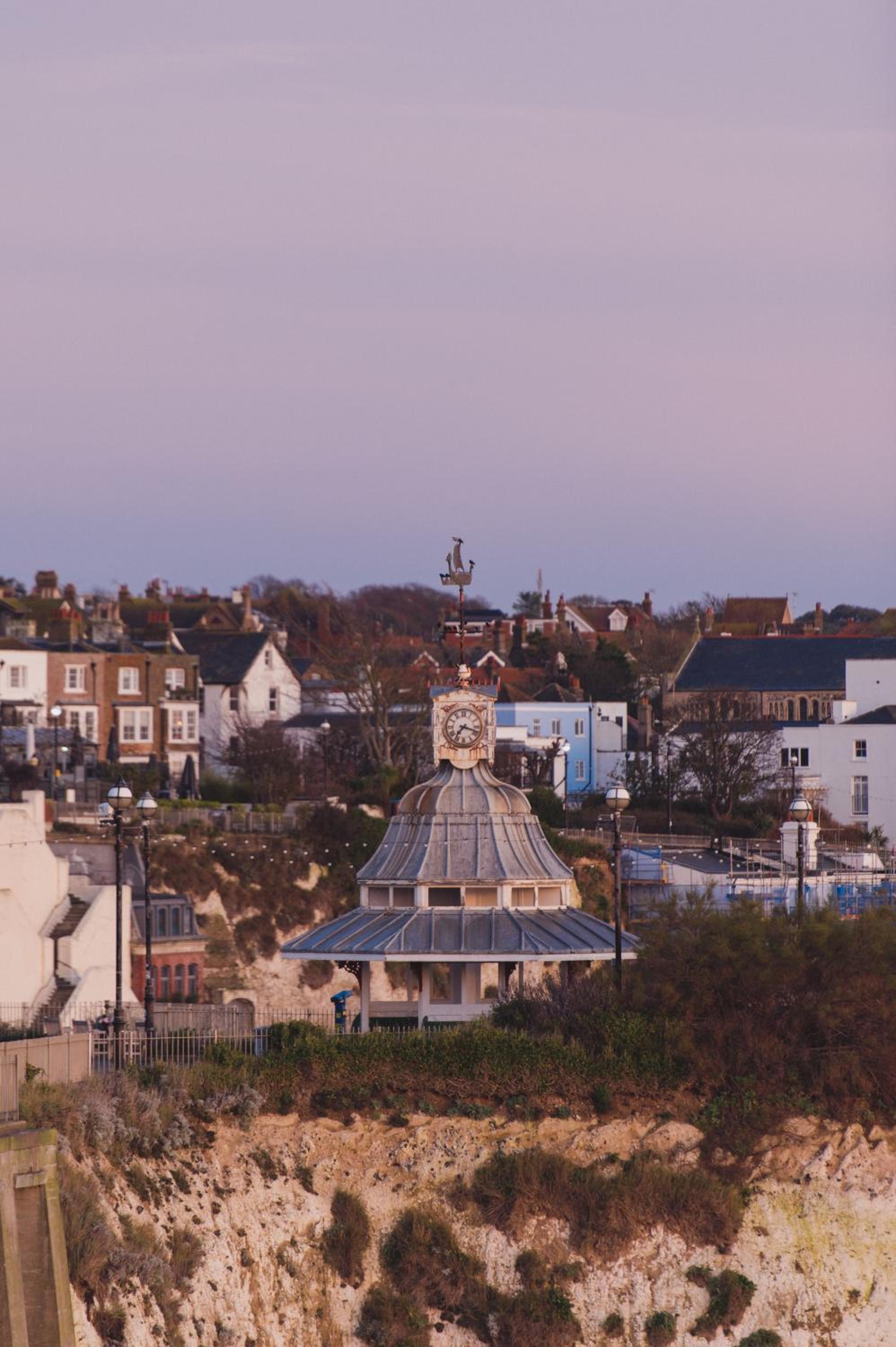 Buckingham Mews Pebble Cottage 3