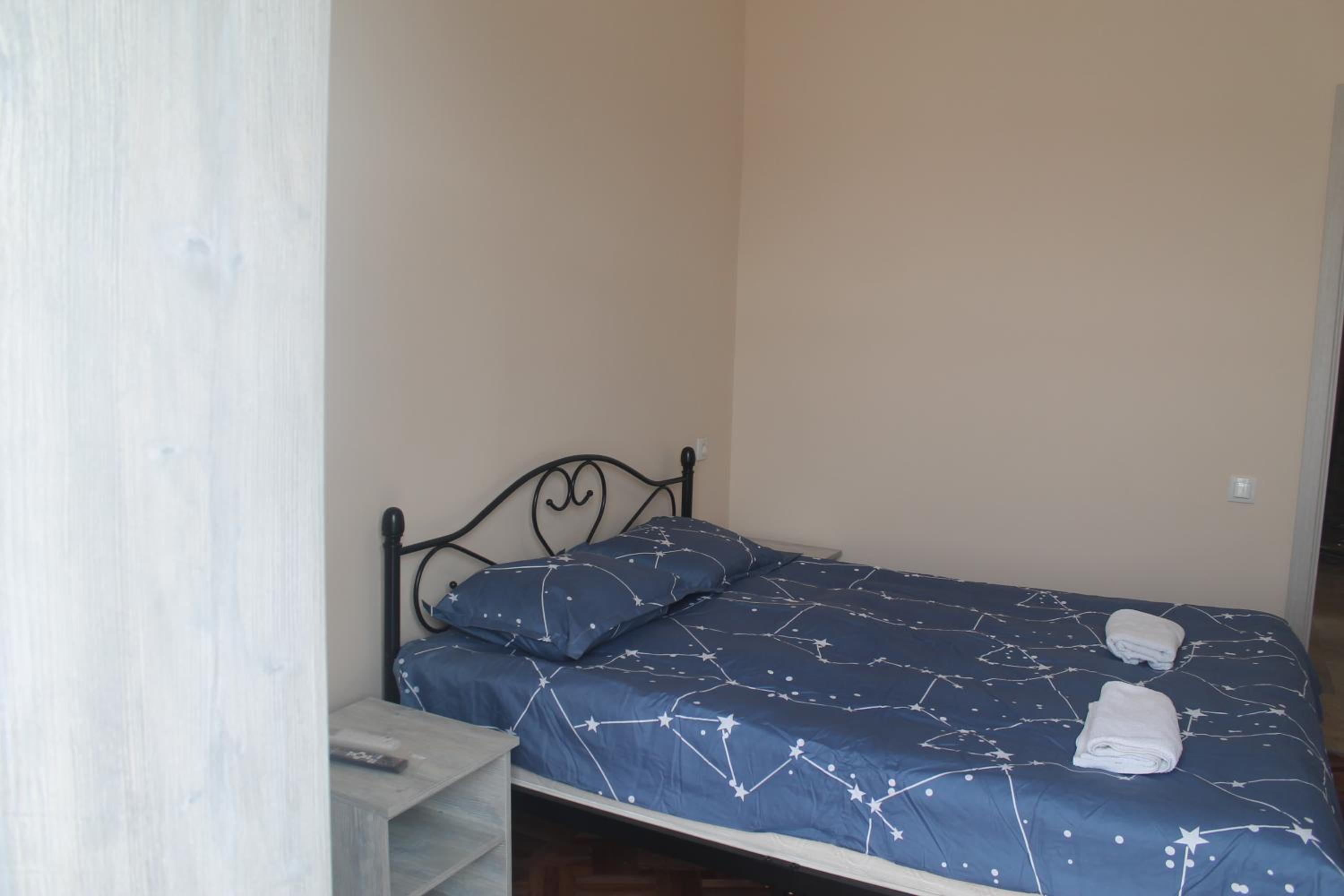azahostel
