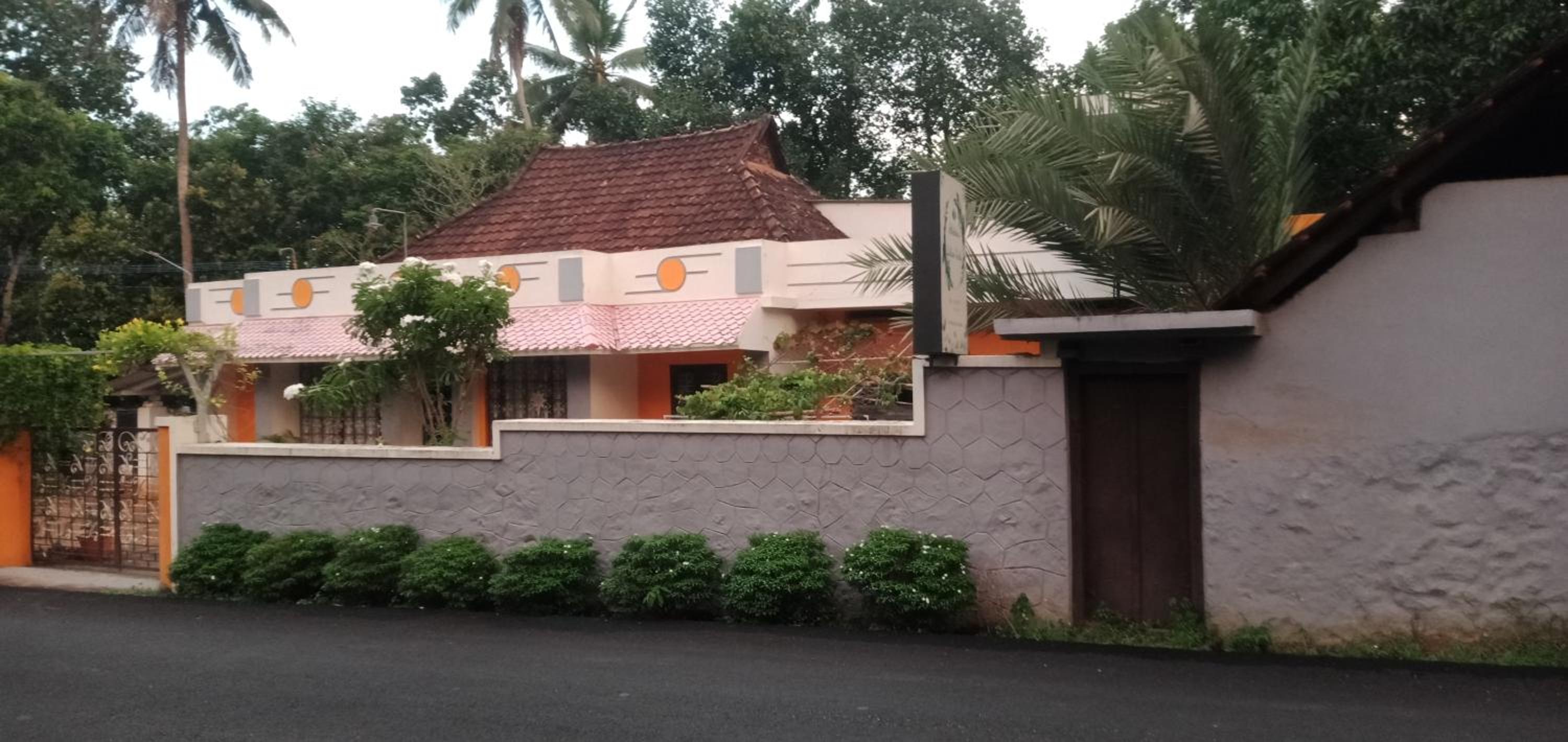 Athichans Homestay