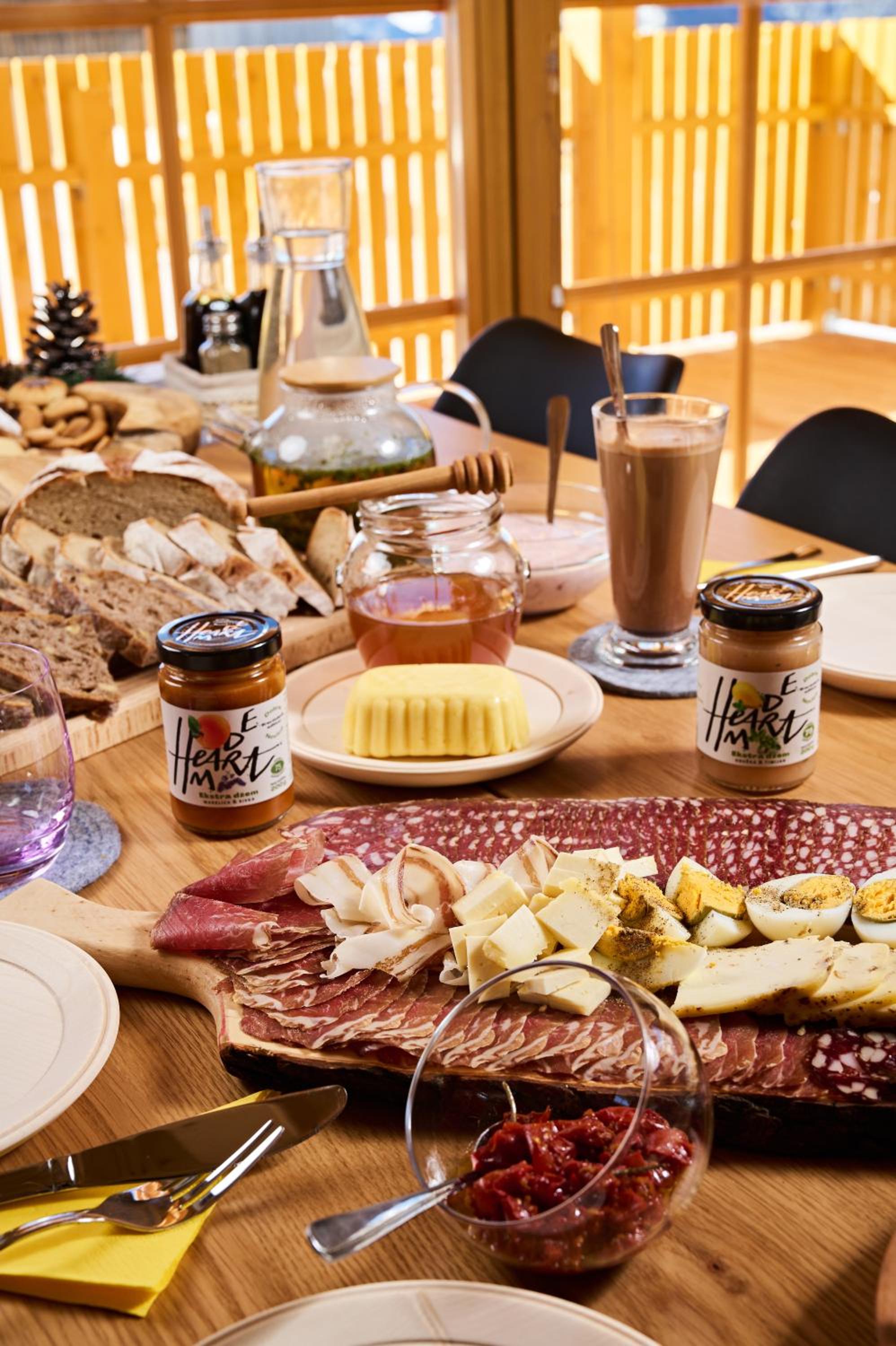 Cottage Osojnik - Alpine escape with Wellness