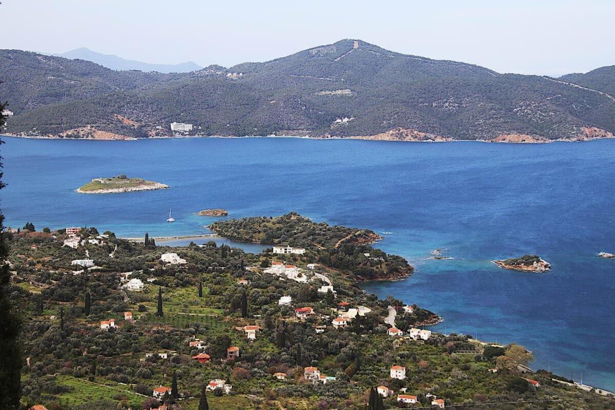 Hillside Villa over Lemonodasos
