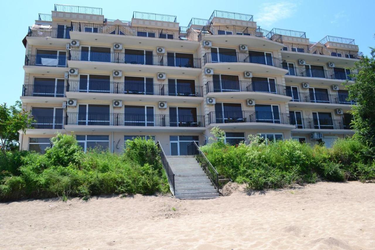 Golden Luxury on the Sand, Chernomoretz, Bulgaria