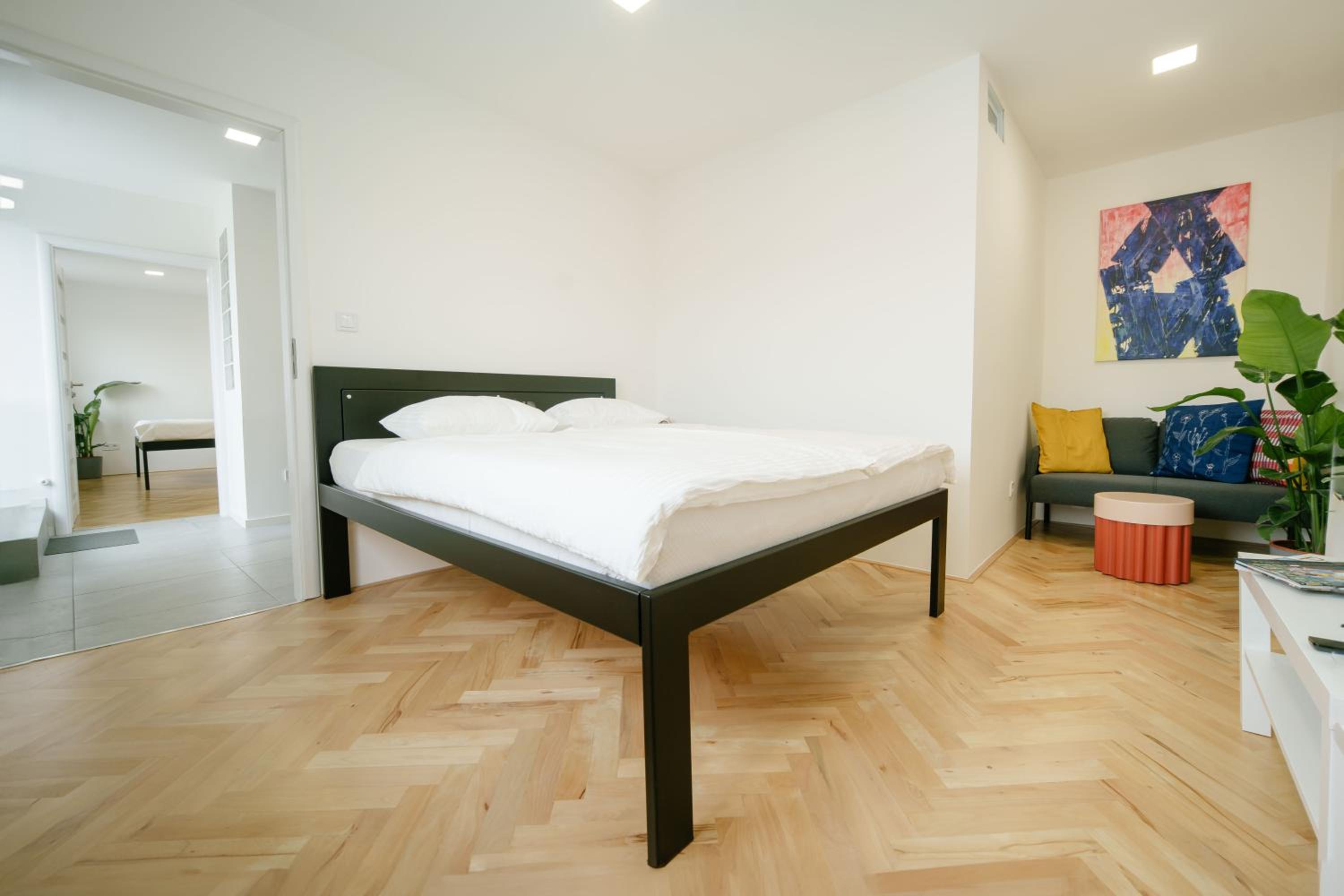 Godiland Apartment