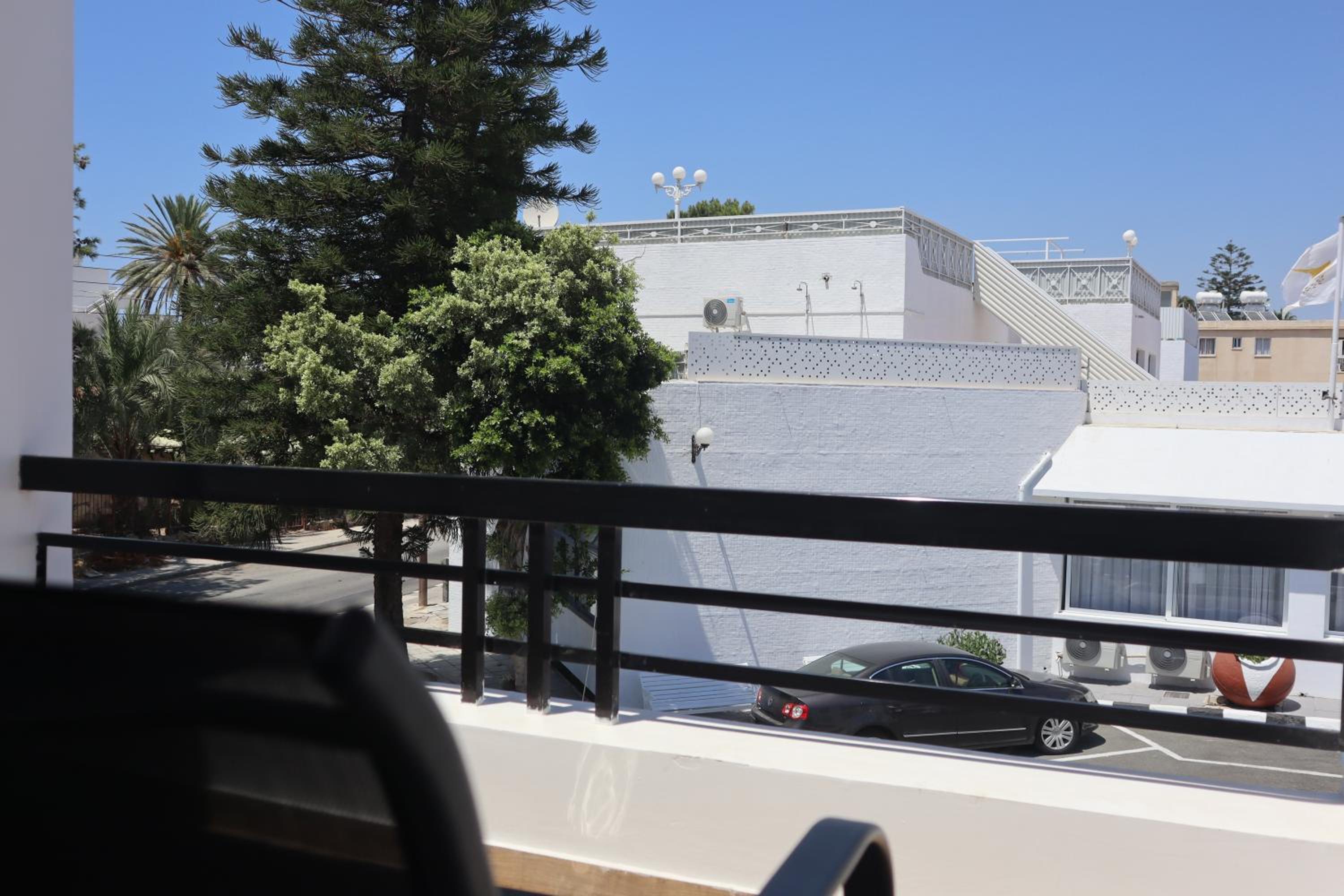 Taheli Apartments in Tourist Area