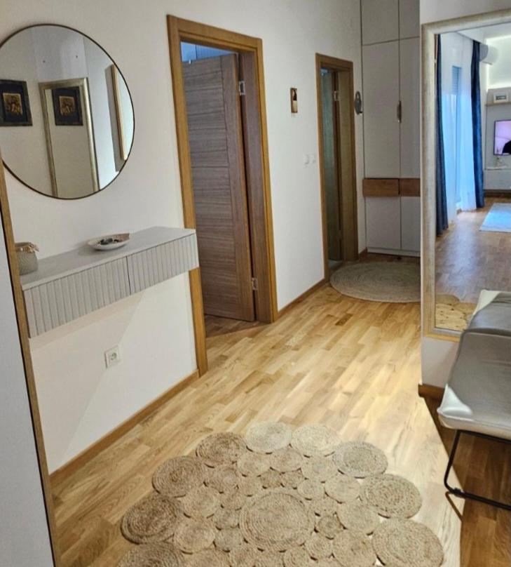 LUX Apartment Secret Residence