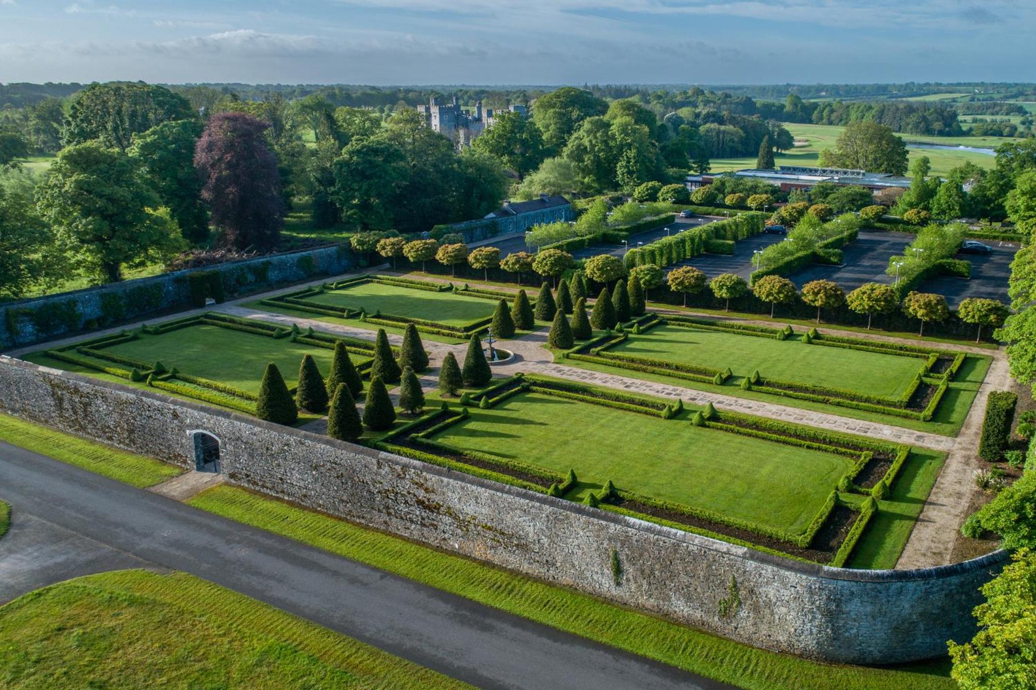 Killeen Castle