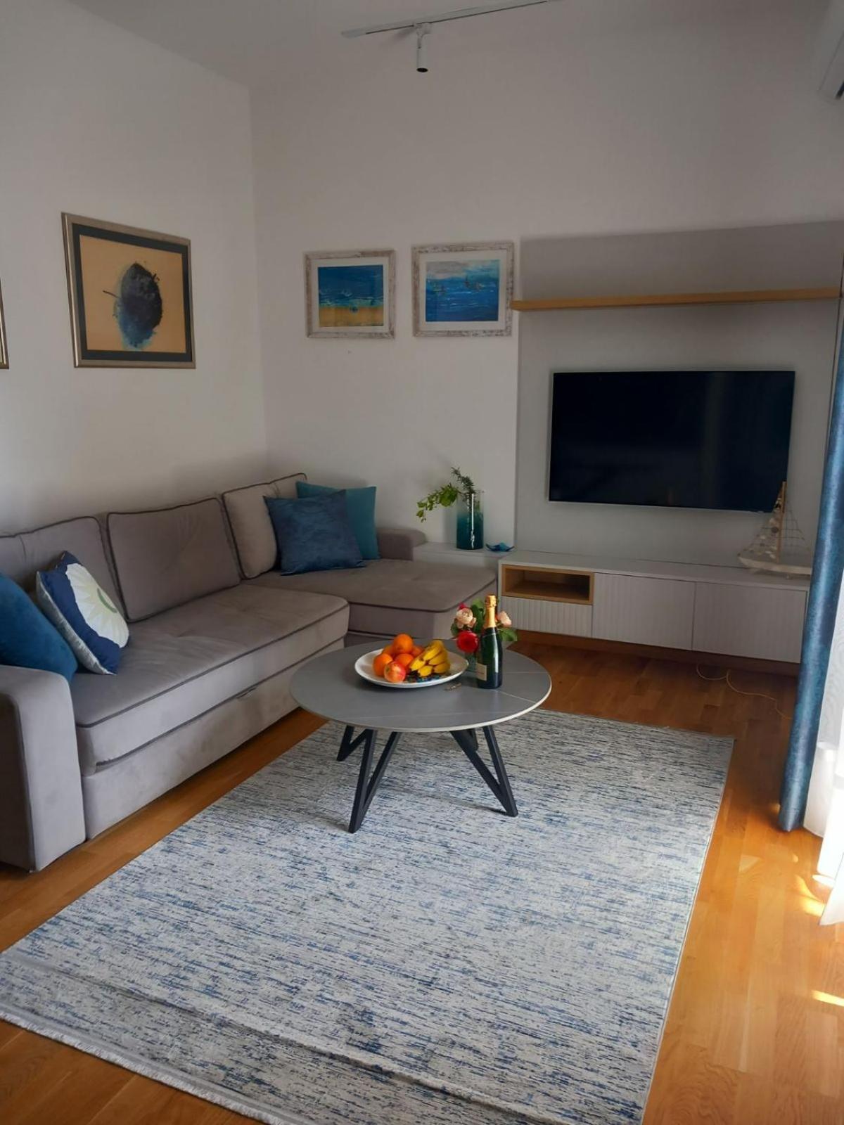 LUX Apartment Secret Residence