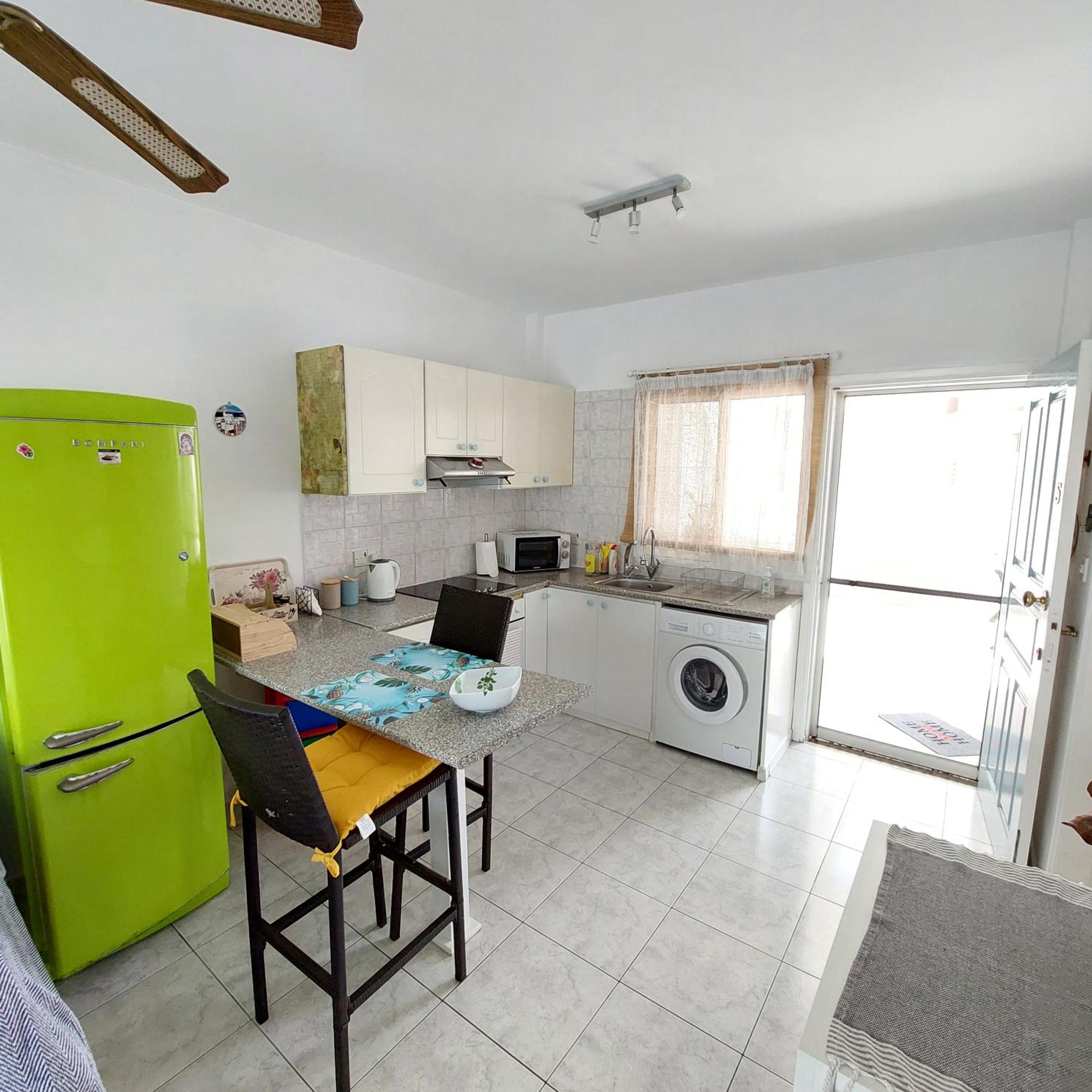 Cozy 1BR Apt with Pool Heart of Paphos