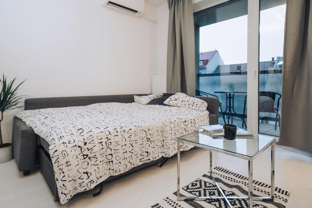 FREE PARKING - ADM New Studio, Central Location view 2