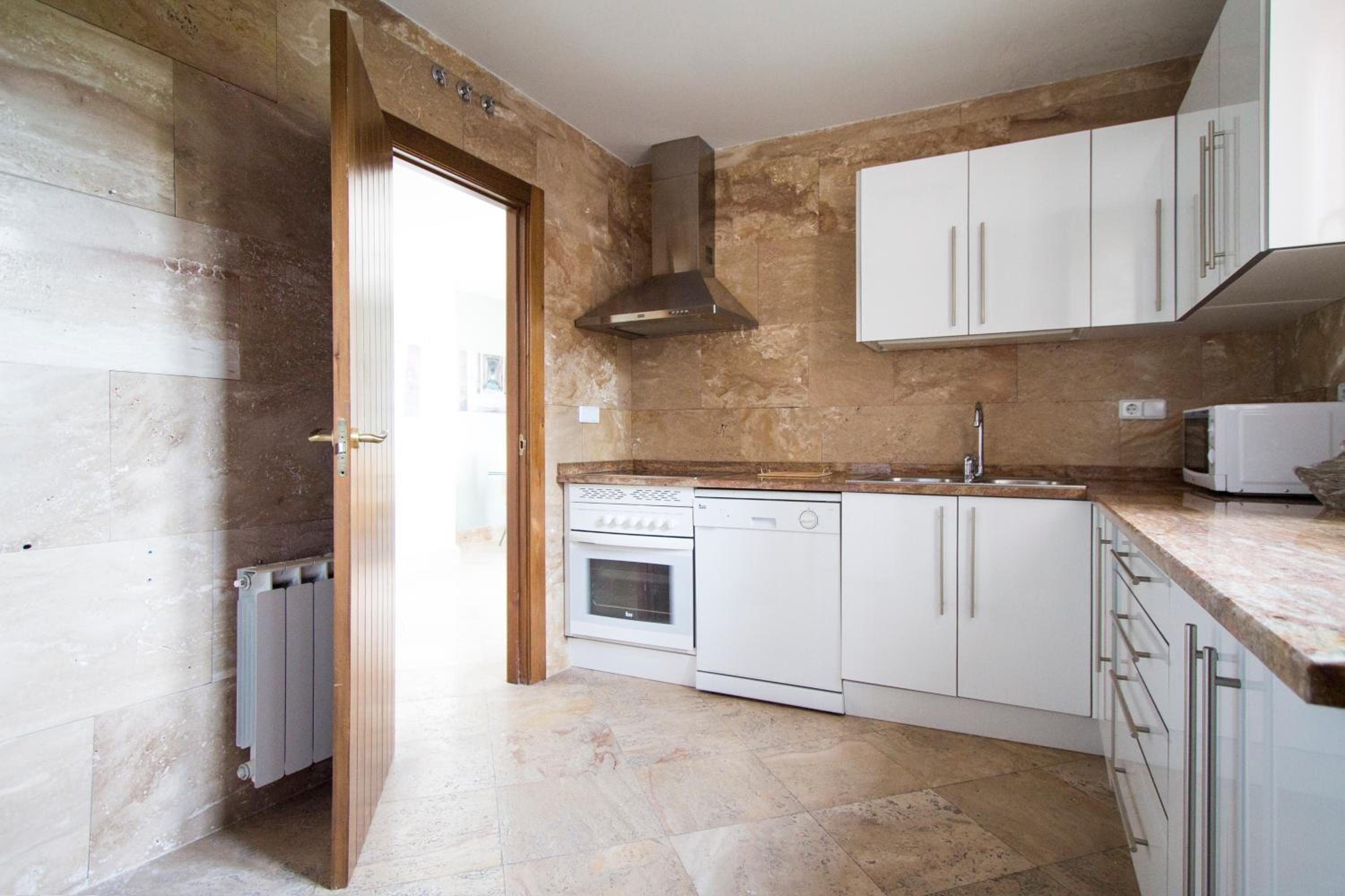 Apartamentos Villablino Arturo Soria