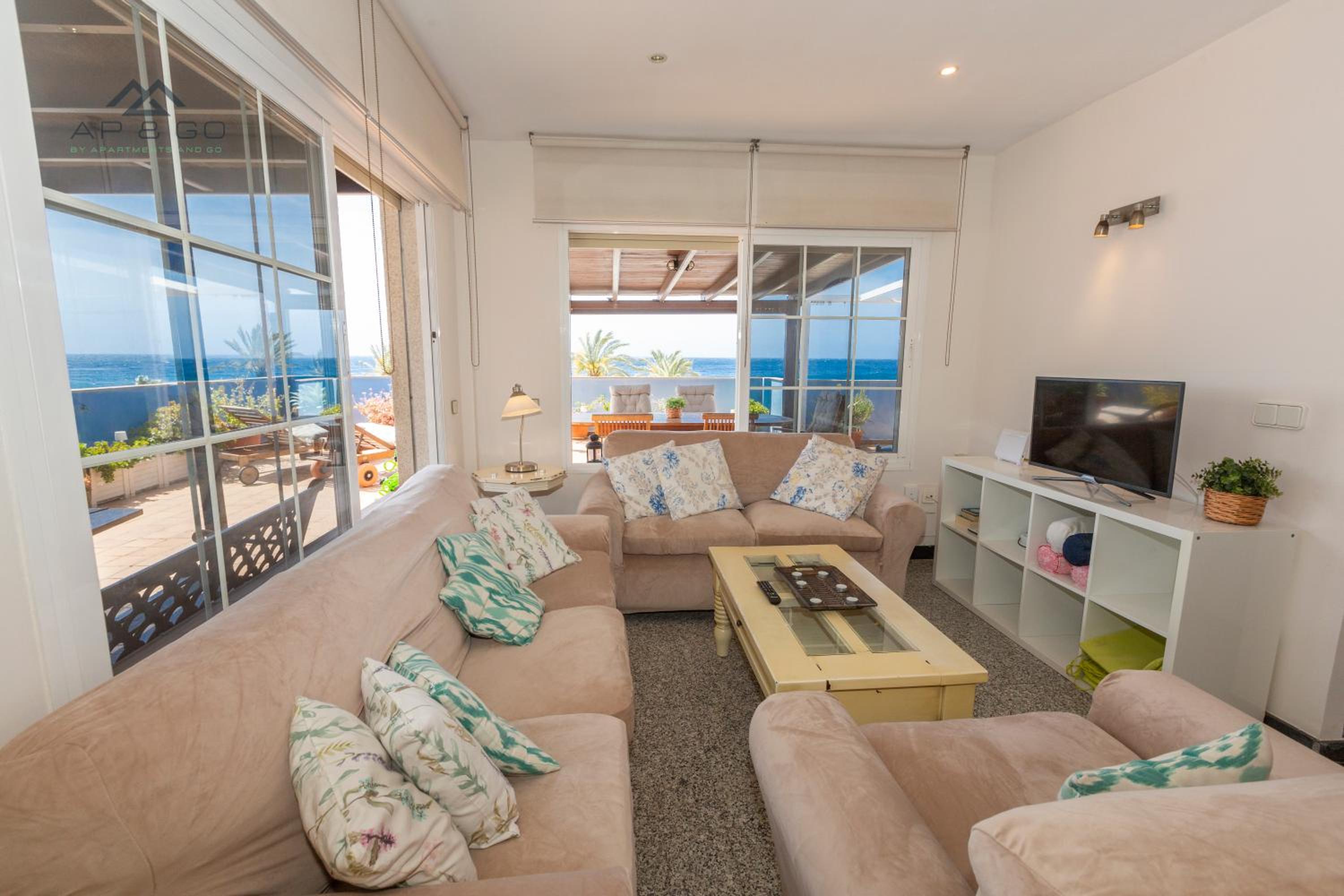Duplex Beachfront Andres Segovia