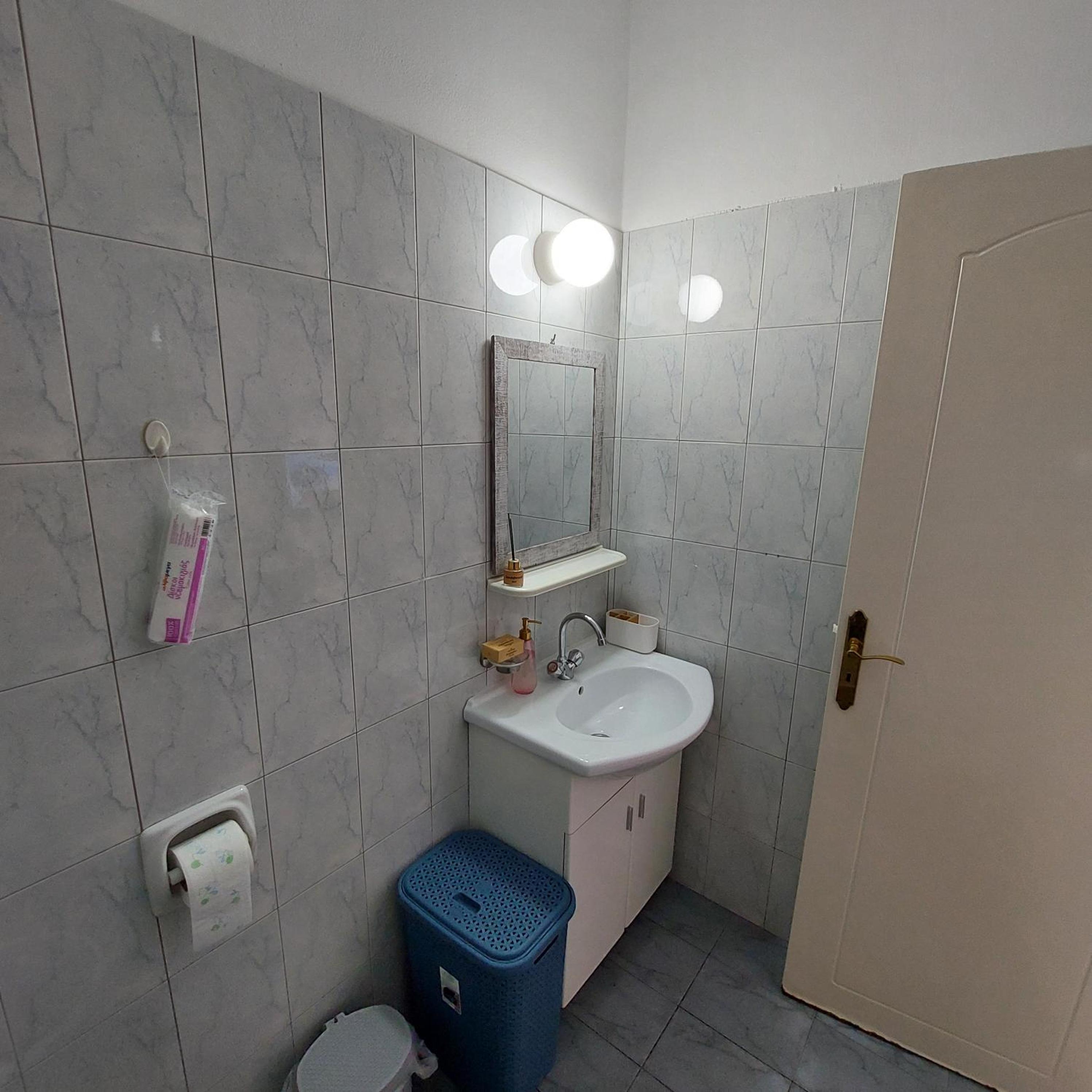 Cozy 1BR Apt with Pool Heart of Paphos