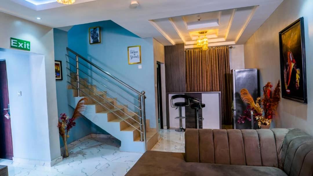 Exquisite luxurious 2 bedroom Apartment.