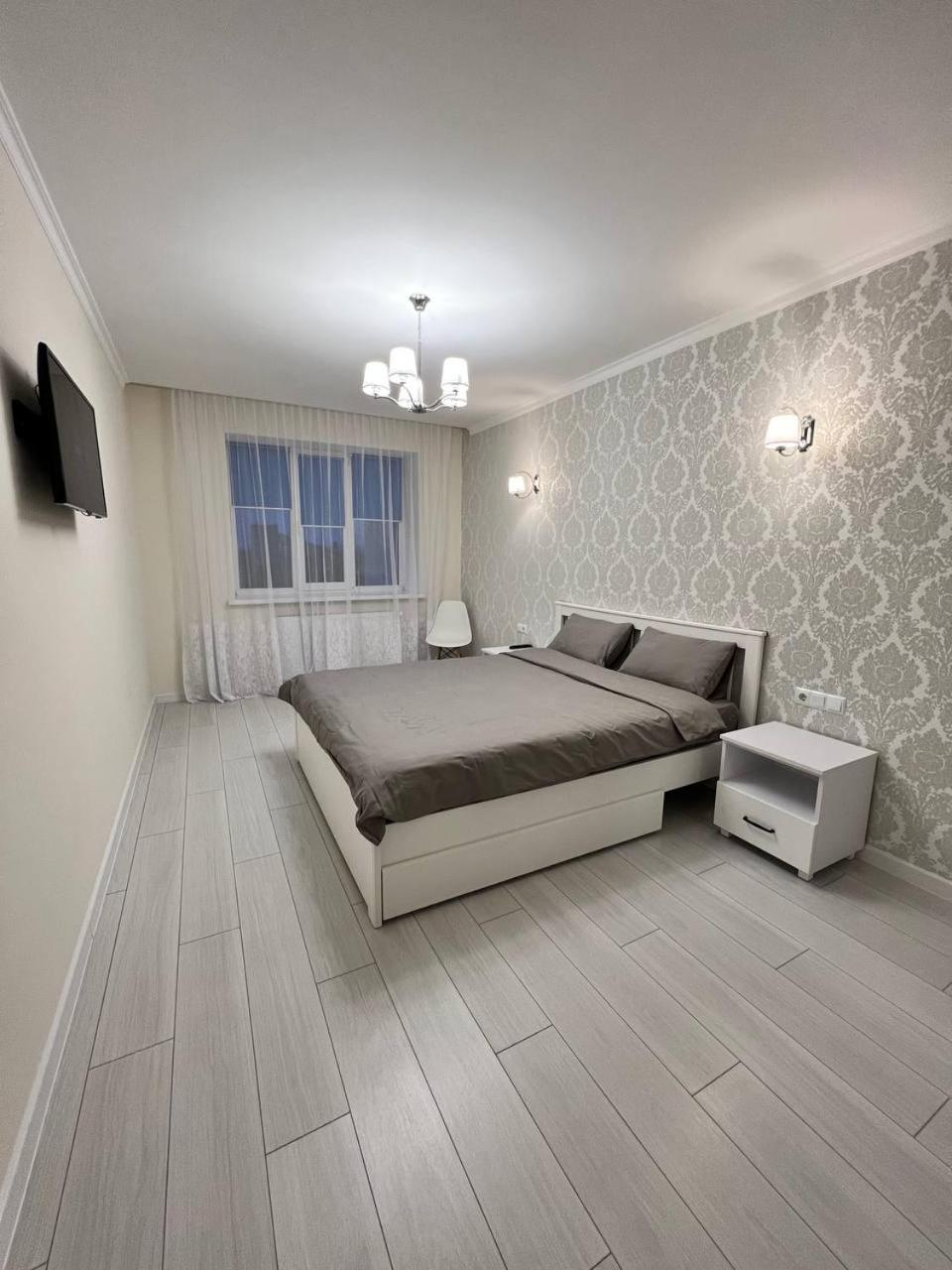 Gold Apartment Vysochana18