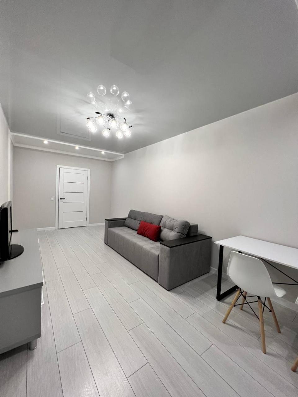 Gold Apartment Vysochana18
