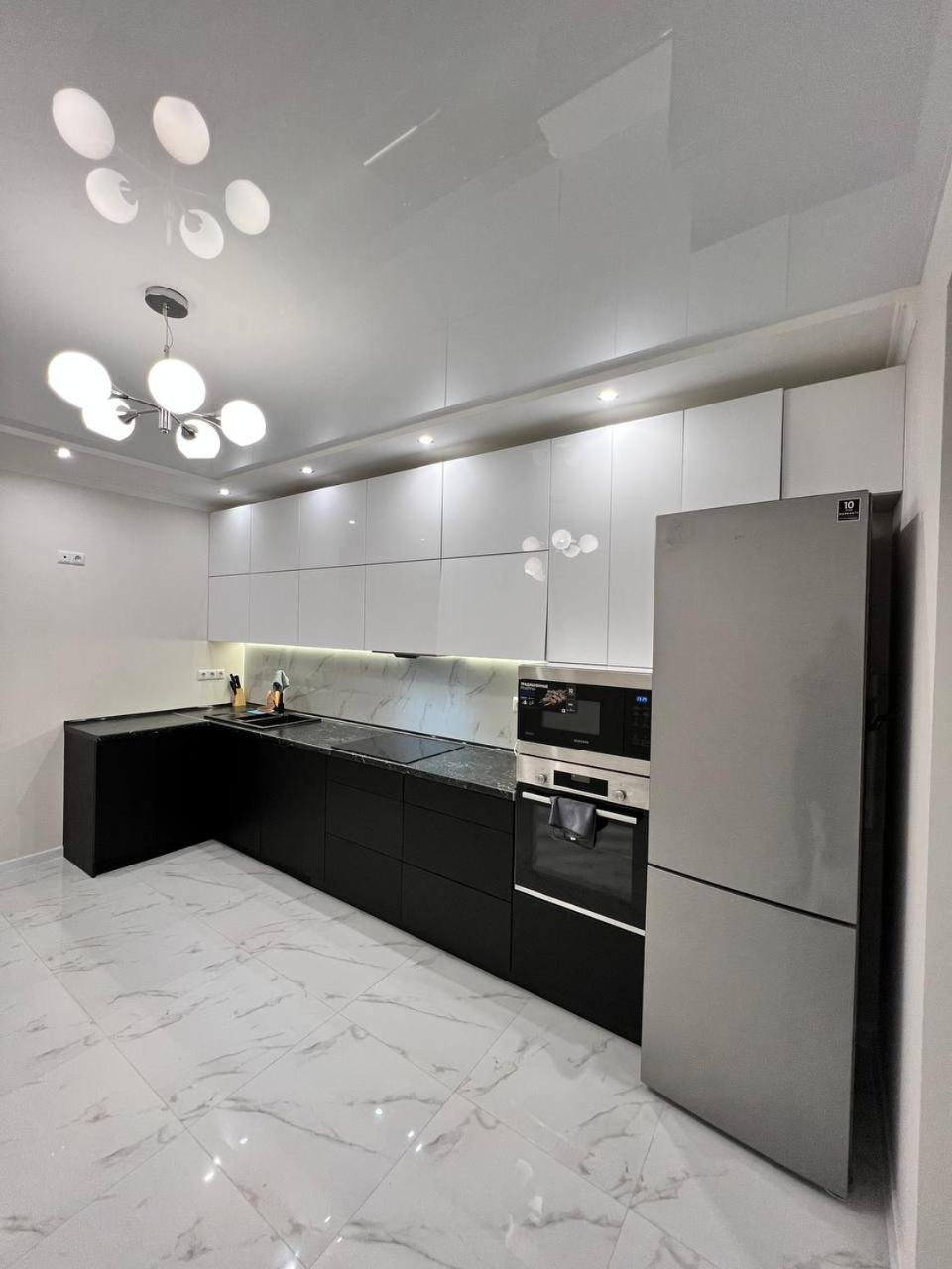 Gold Apartment Vysochana18
