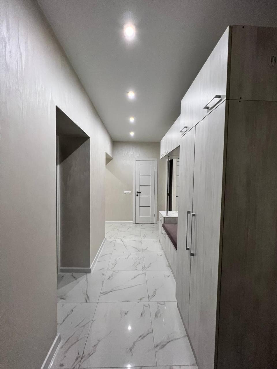 Gold Apartment Vysochana18