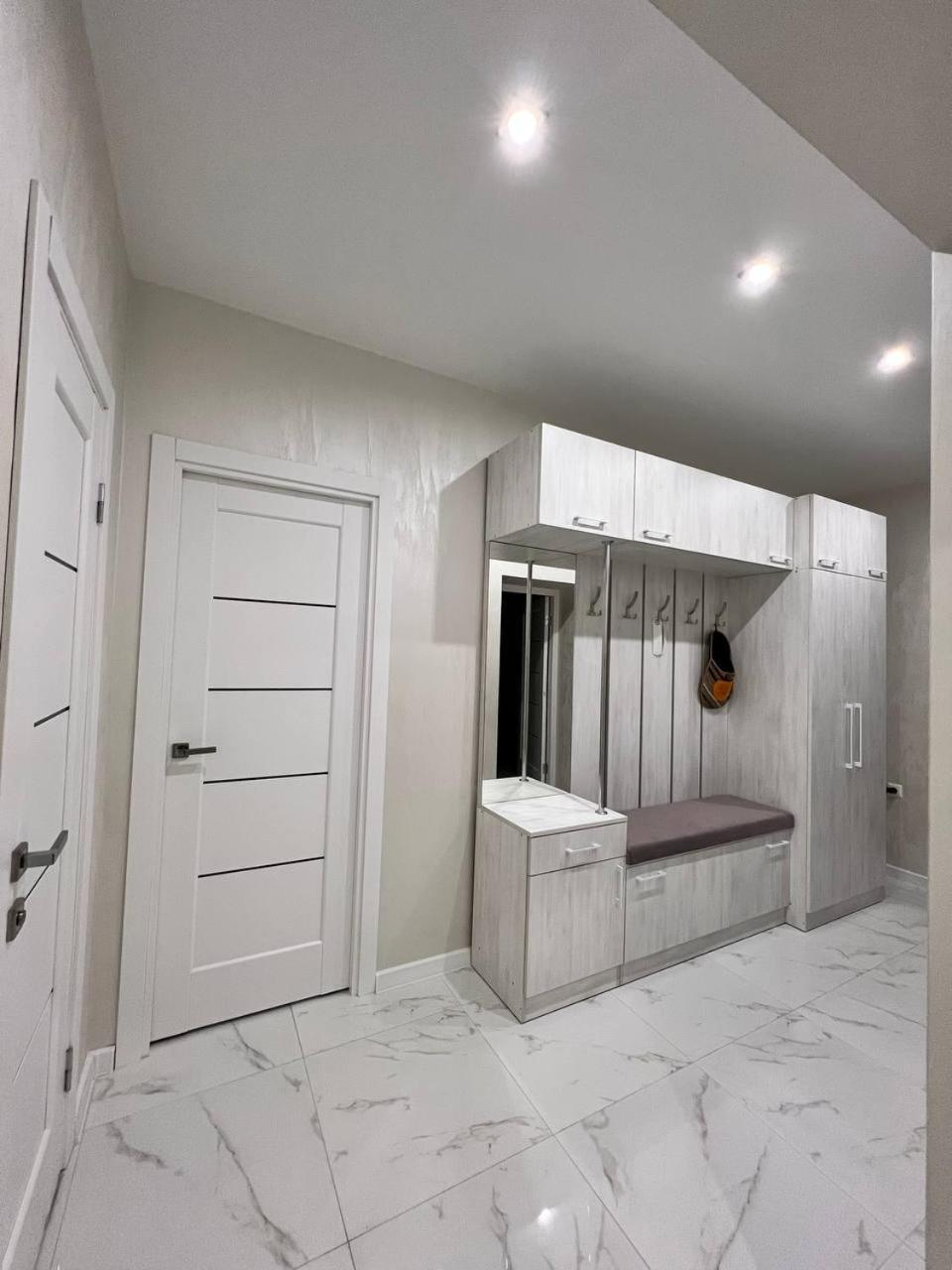 Gold Apartment Vysochana18