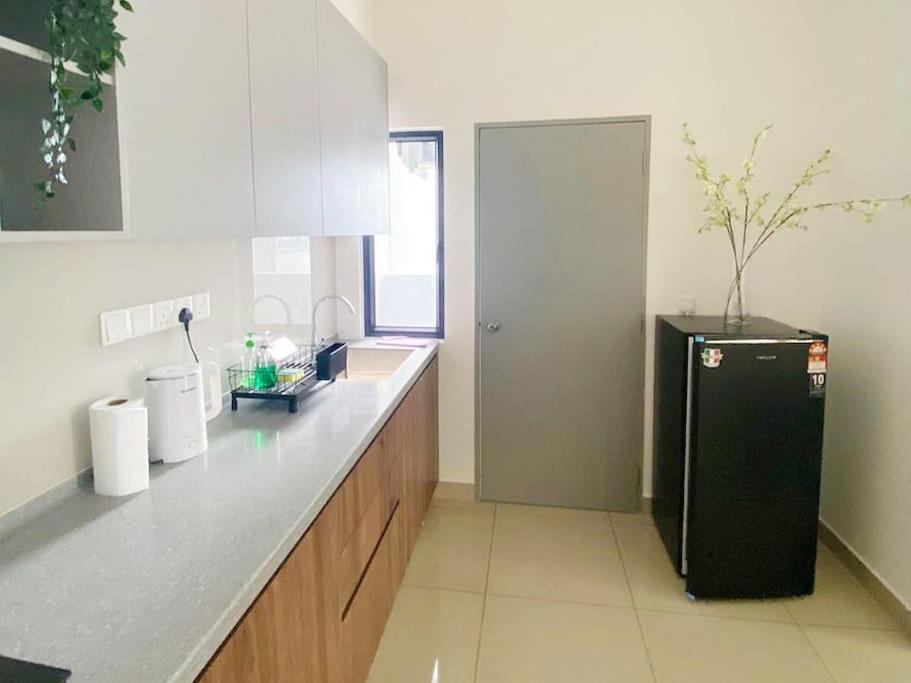 M Vertica Residences in Kuala Lumpur Skyline View Luxury Condominium