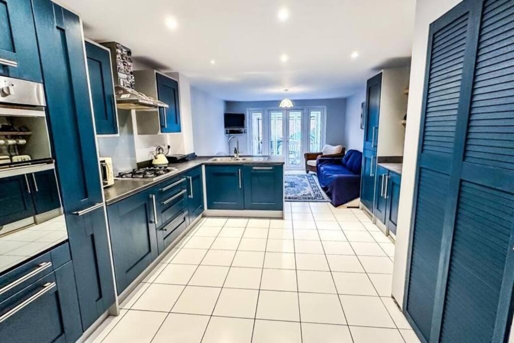 Harwell Haven Large 4BR Home Garden & Parking