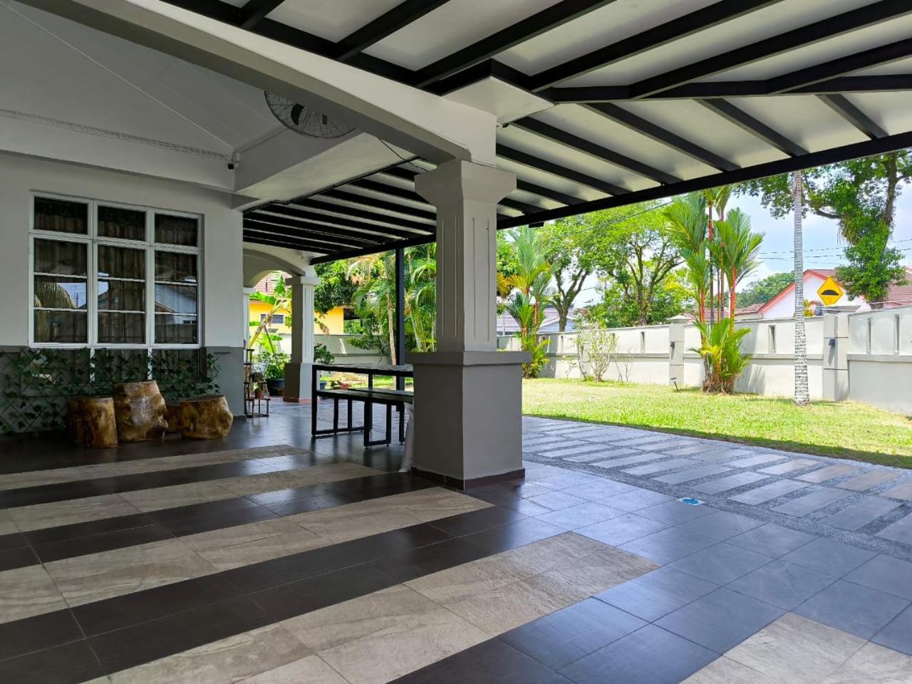 Garden Homestay