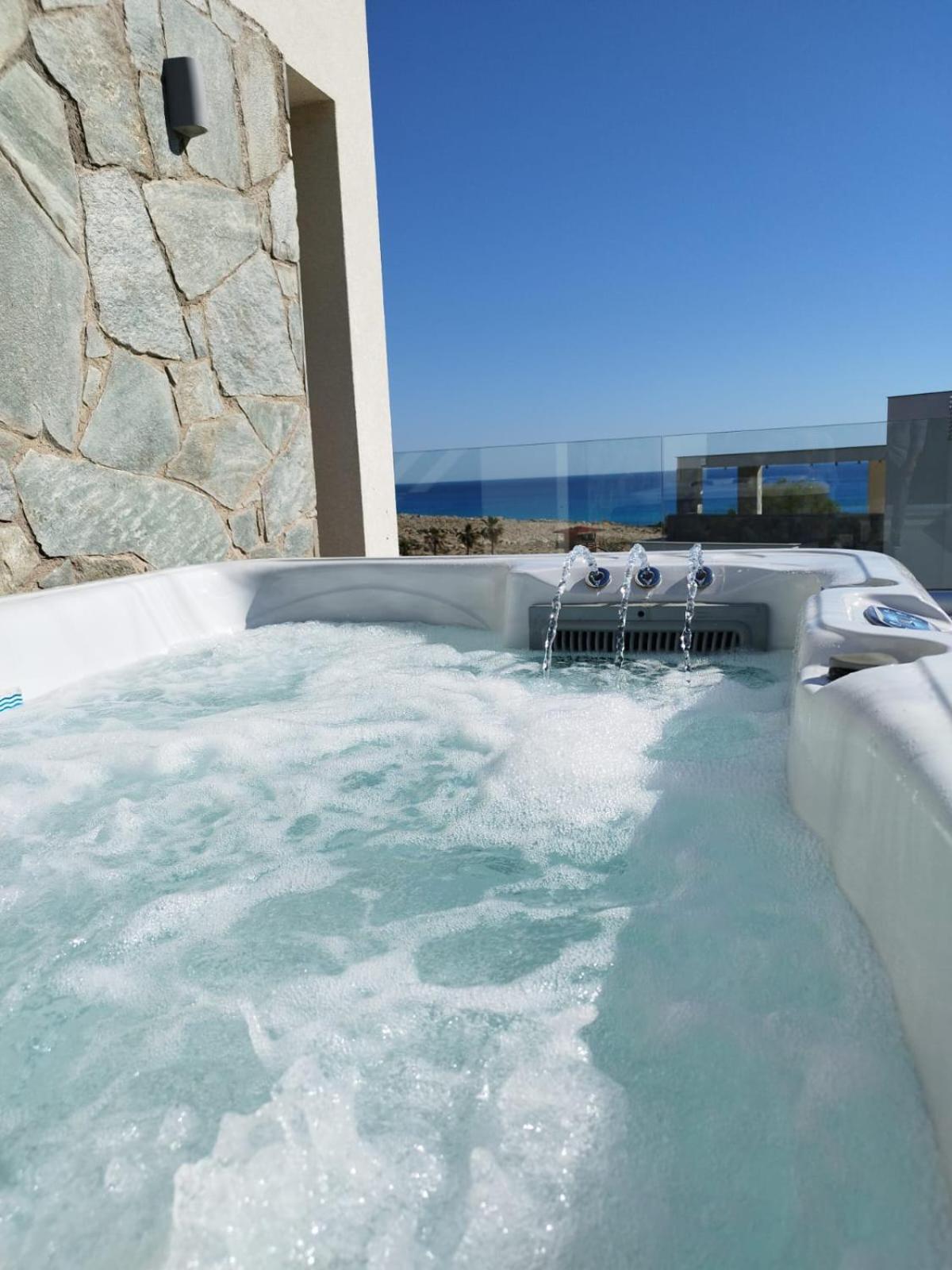 Sea Pearl Seaview Villa - Oriana