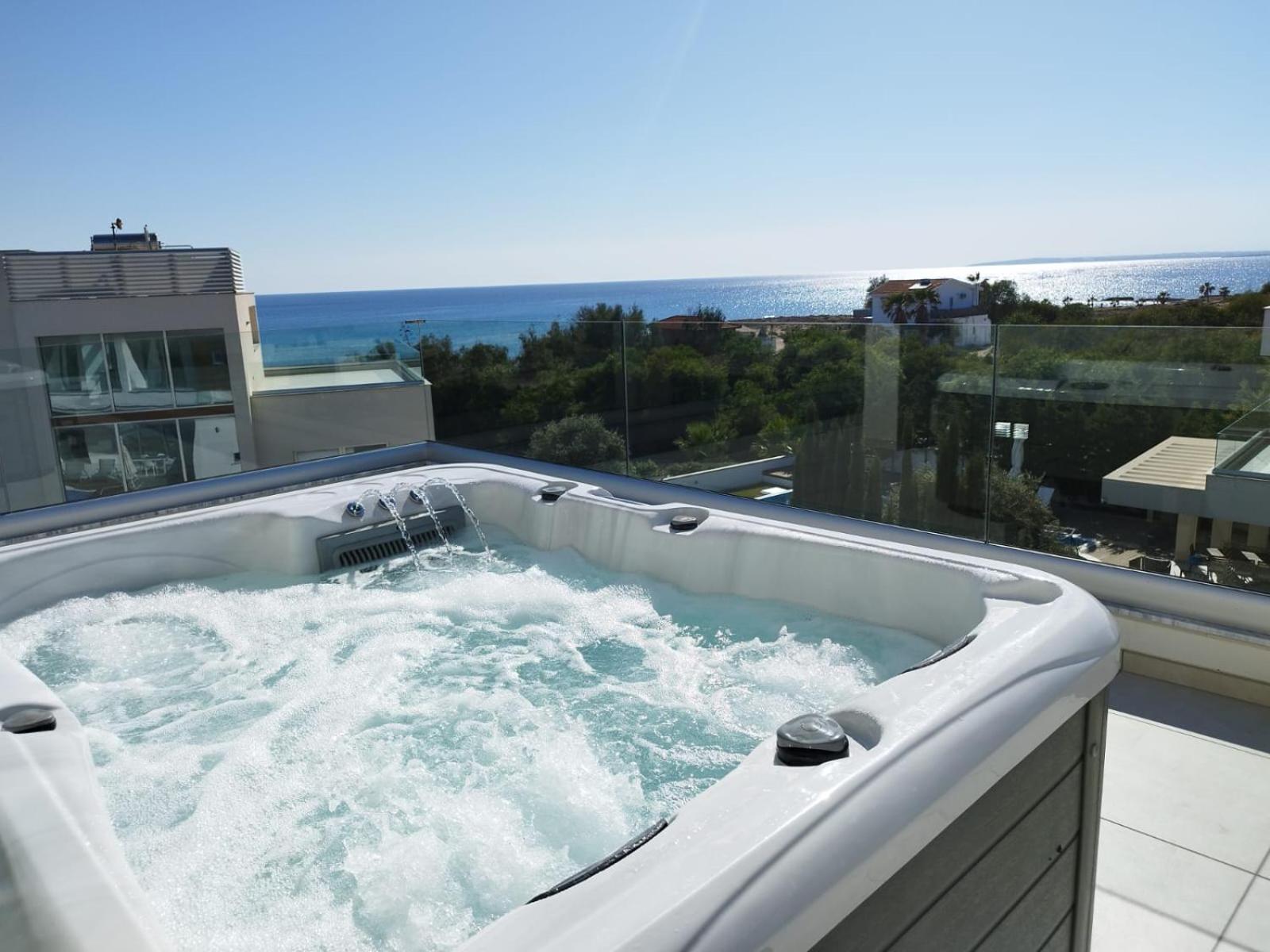 Sea Pearl Seaview Villa - Oriana