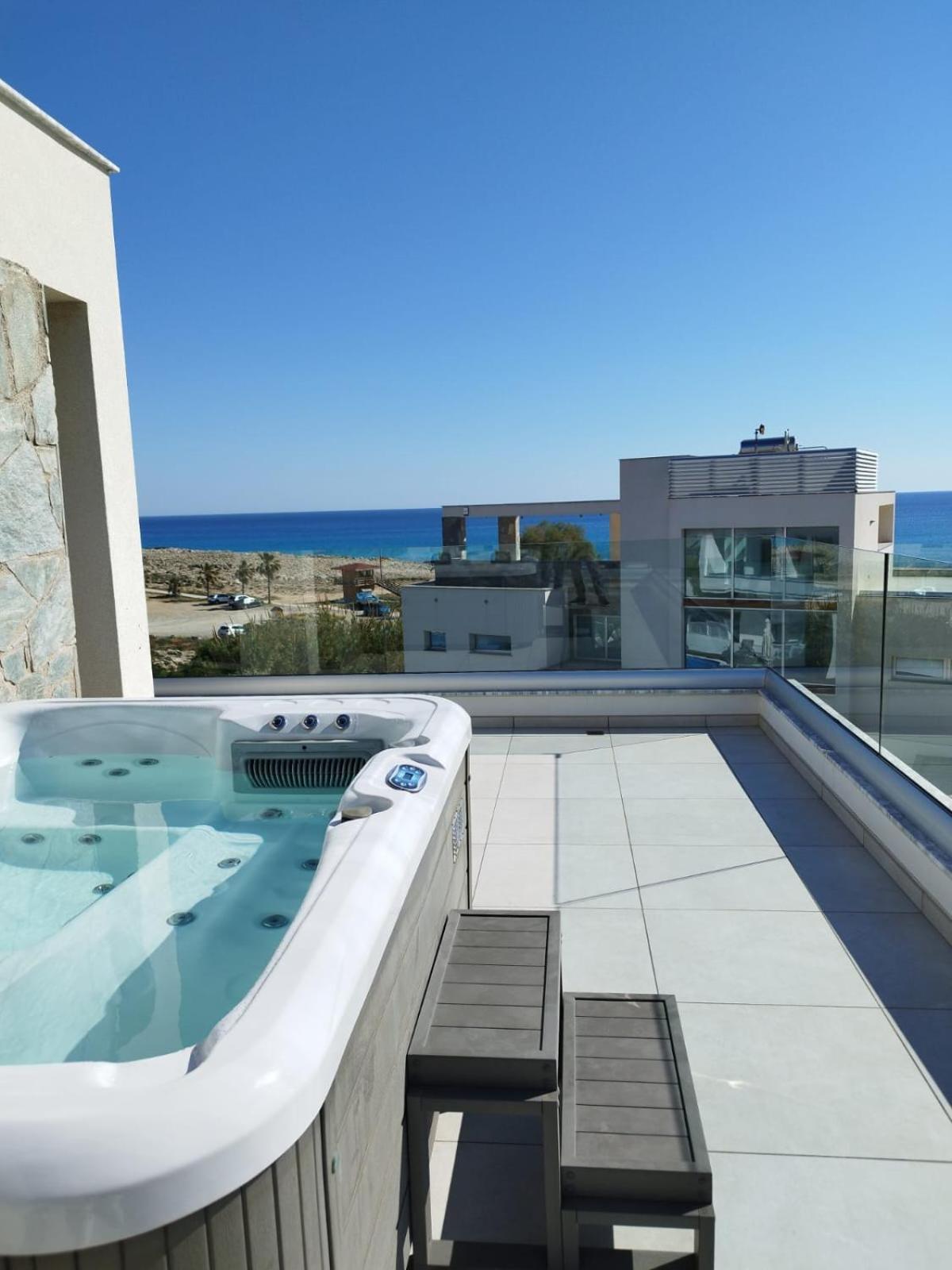 Sea Pearl Seaview Villa - Oriana