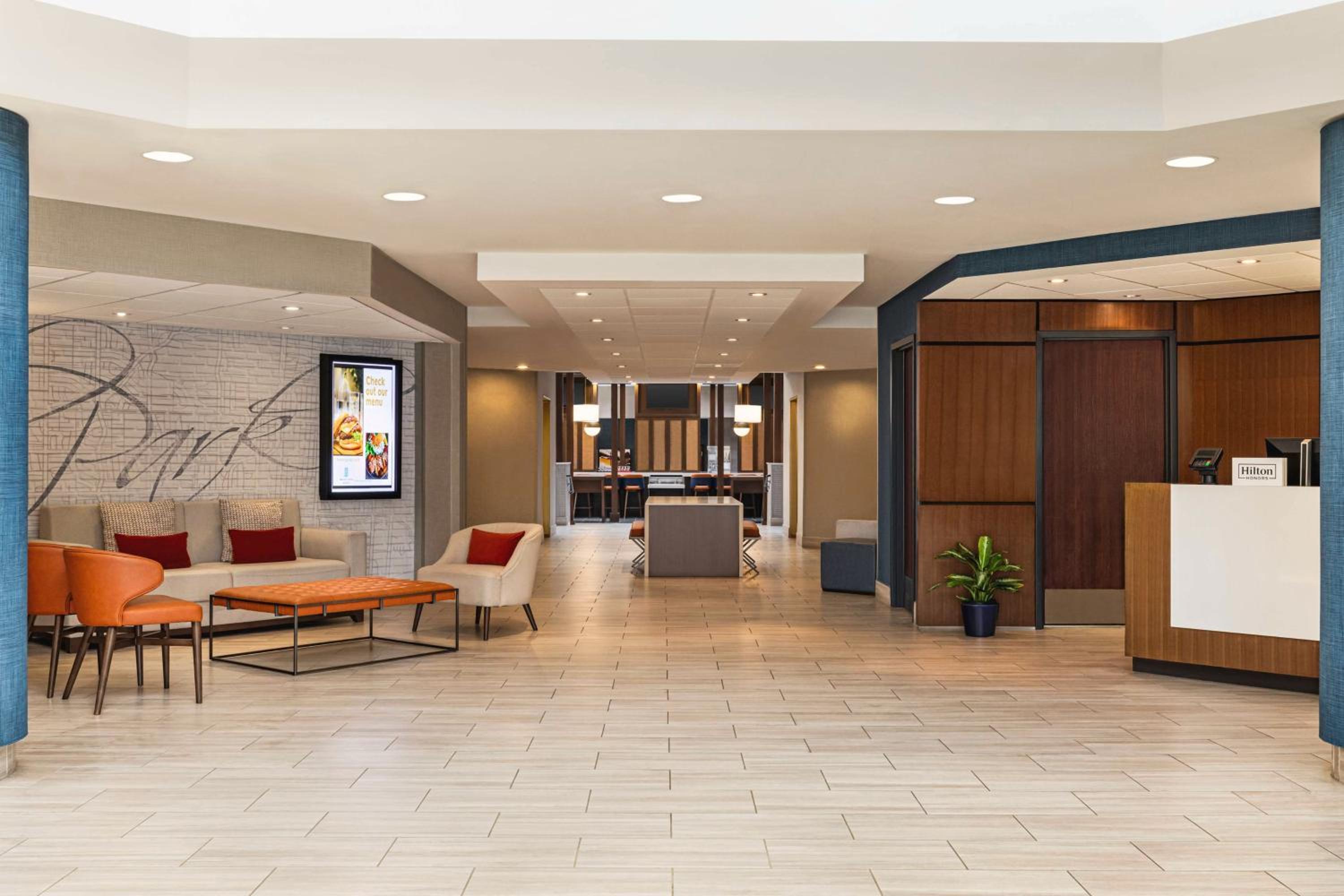 Embassy Suites by Hilton Kansas City Overland Park - Property Image 4