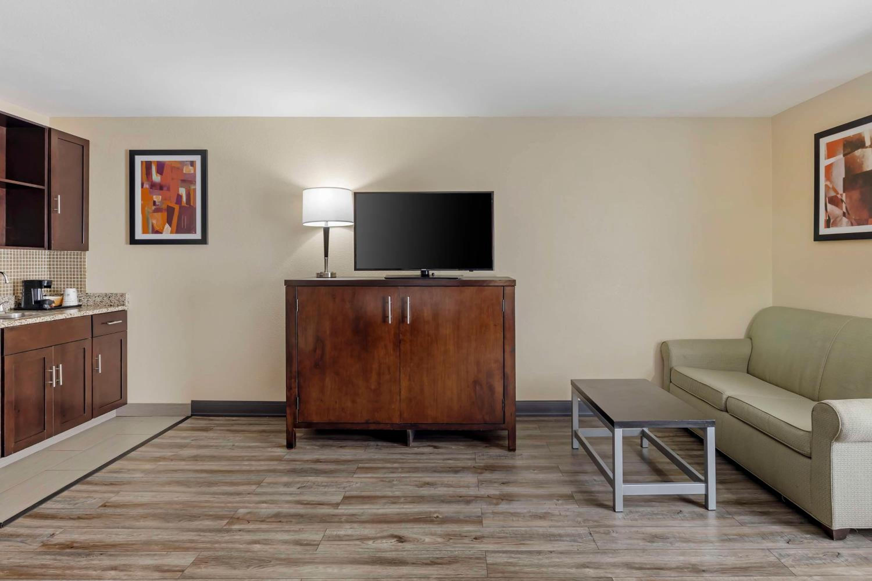 Best Western Kimball Inn - Property Image 6