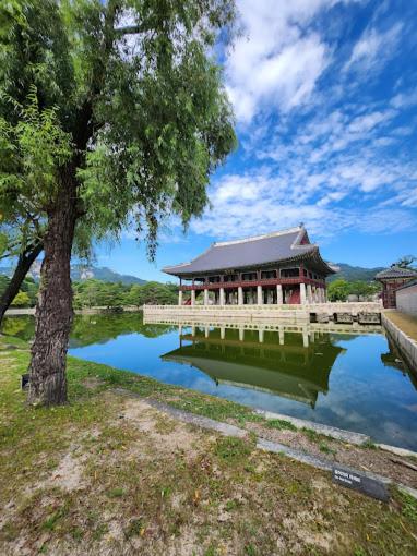 'Hanok Hanok' Boutique stay Hotel Seoul - 2min from Gyeongbokgung Palace station